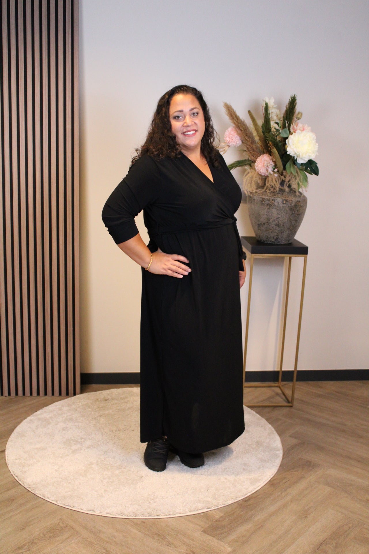 Fresia | Schwarzes Langarmkleid 46 bis 50