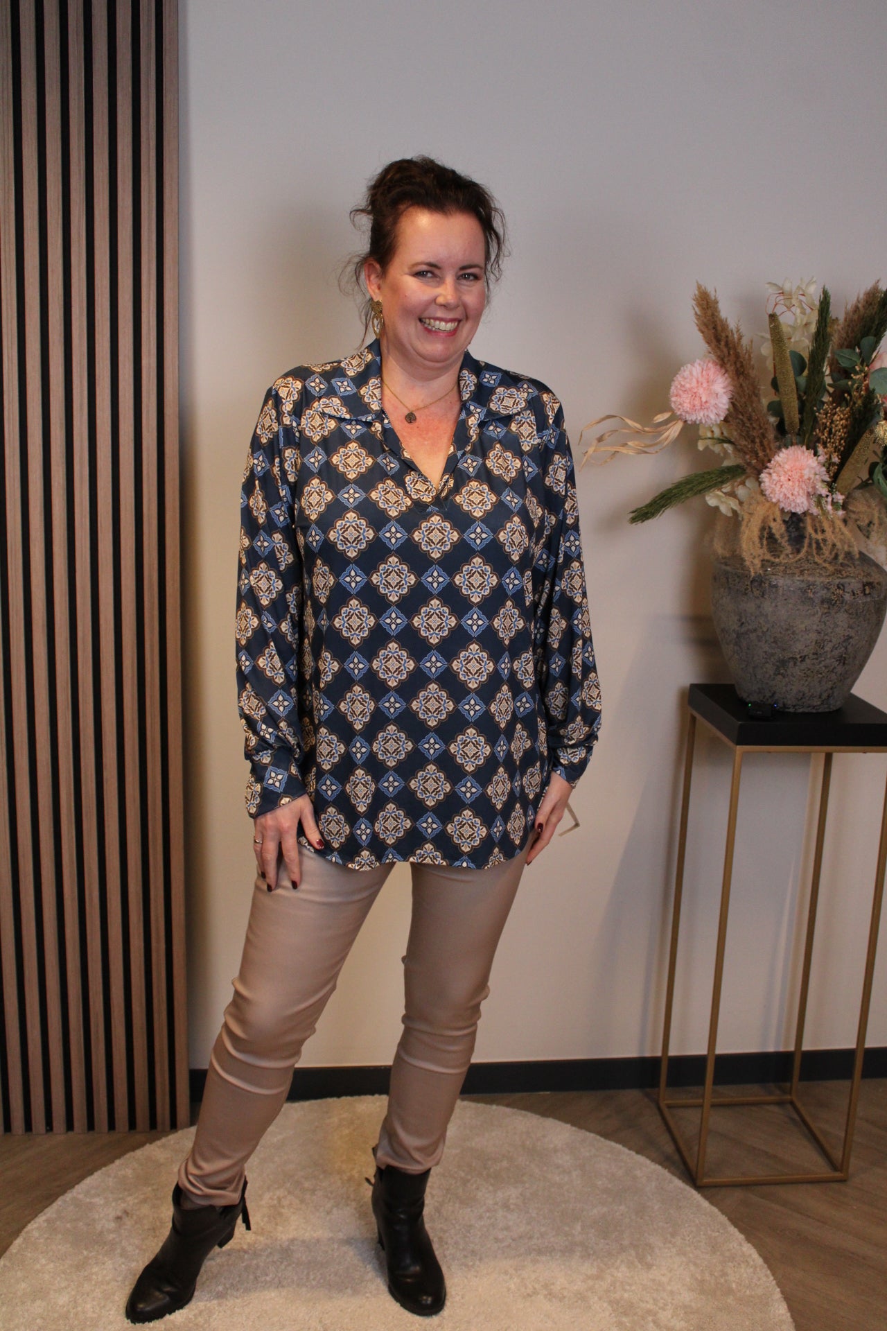 Dora | Bluse schwarz Langarm 52 bis 58