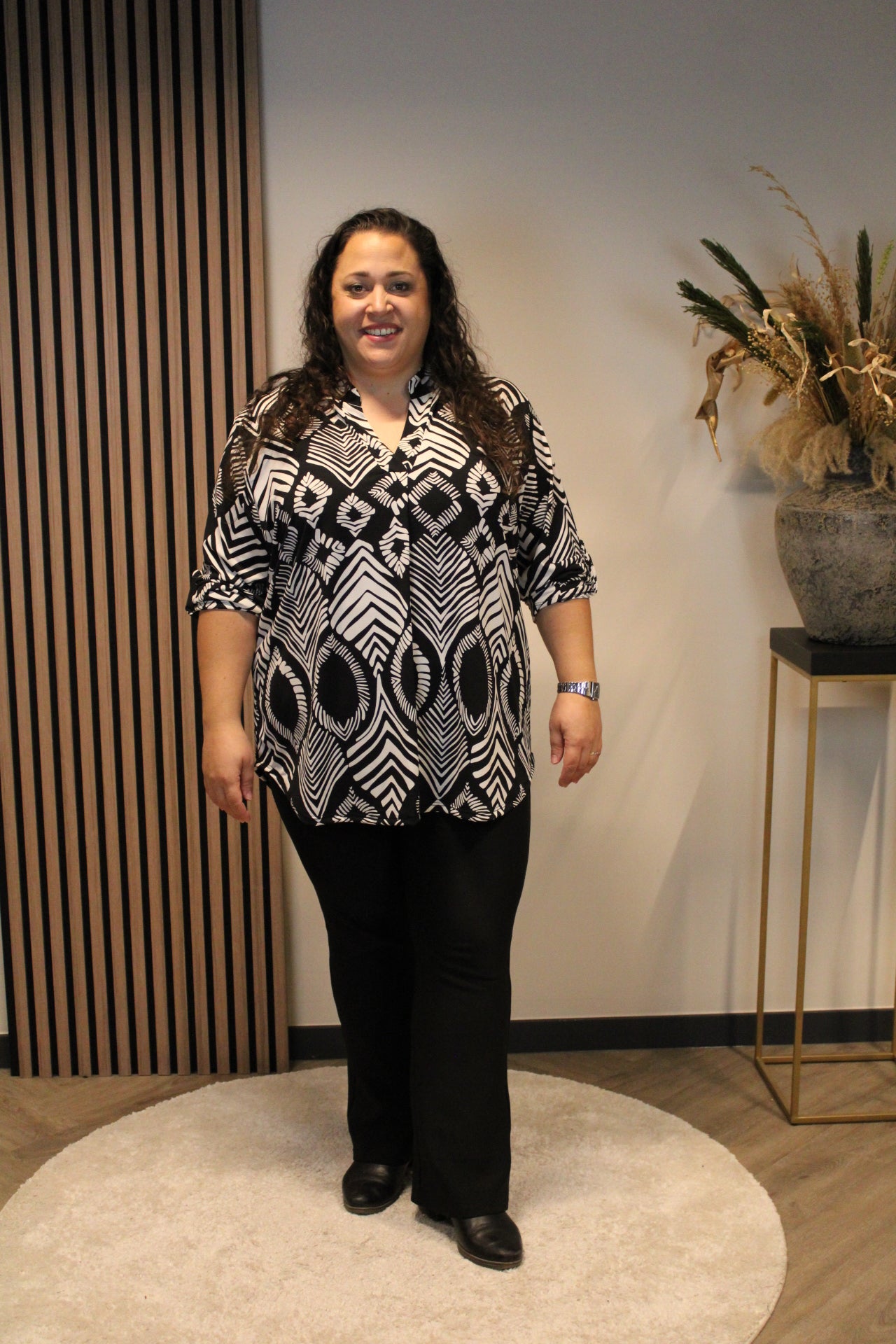 Merel | Bluse schwarz 48 bis 52