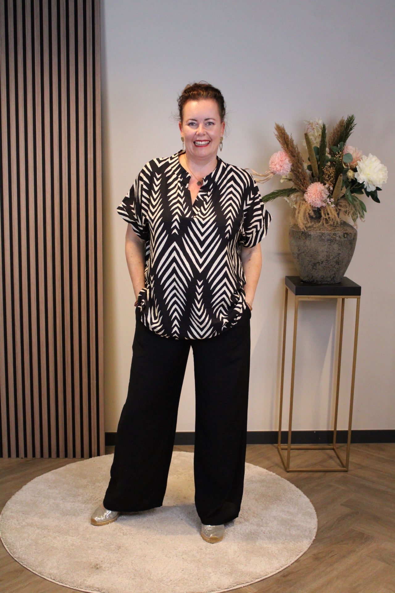 Dora | Bluse schwarz Langarm 52 bis 58