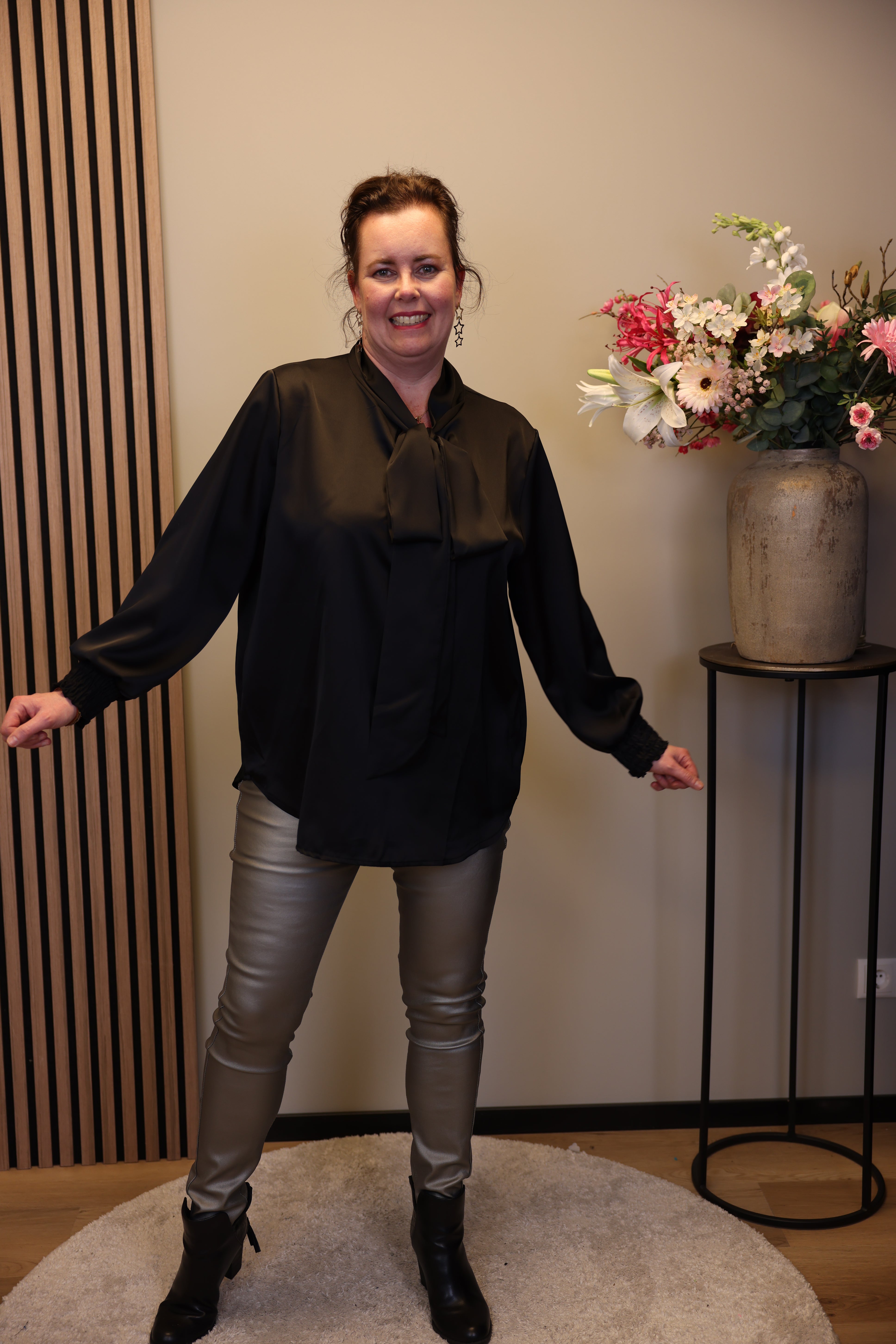 Dora | Bluse schwarz Langarm 52 bis 58