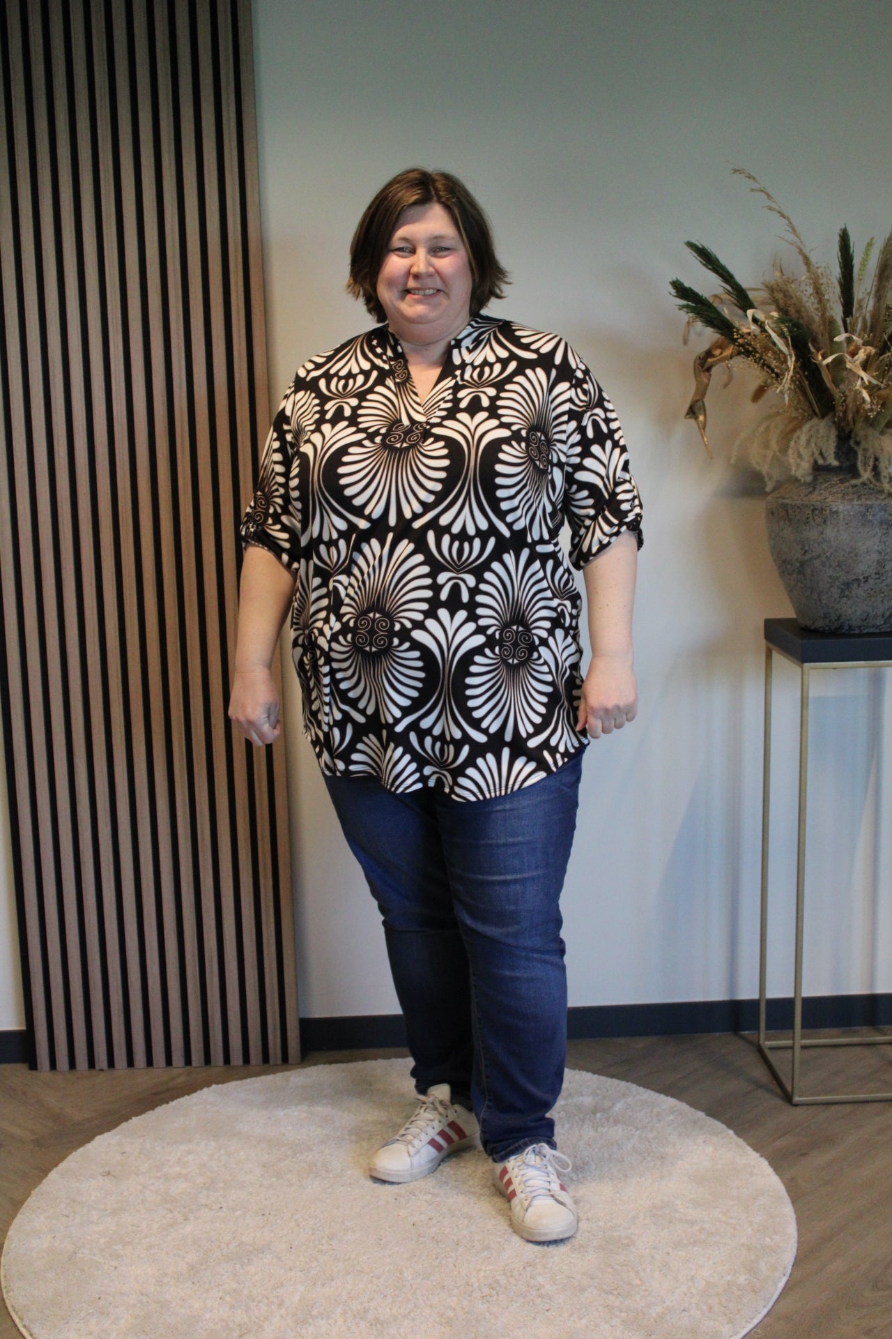 Renske | Bluse schwarz 52 bis 58