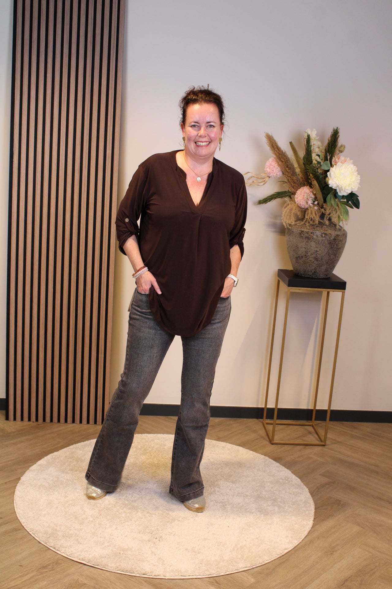 Mara | Blouse bruin lange mouw 52 t/m 58