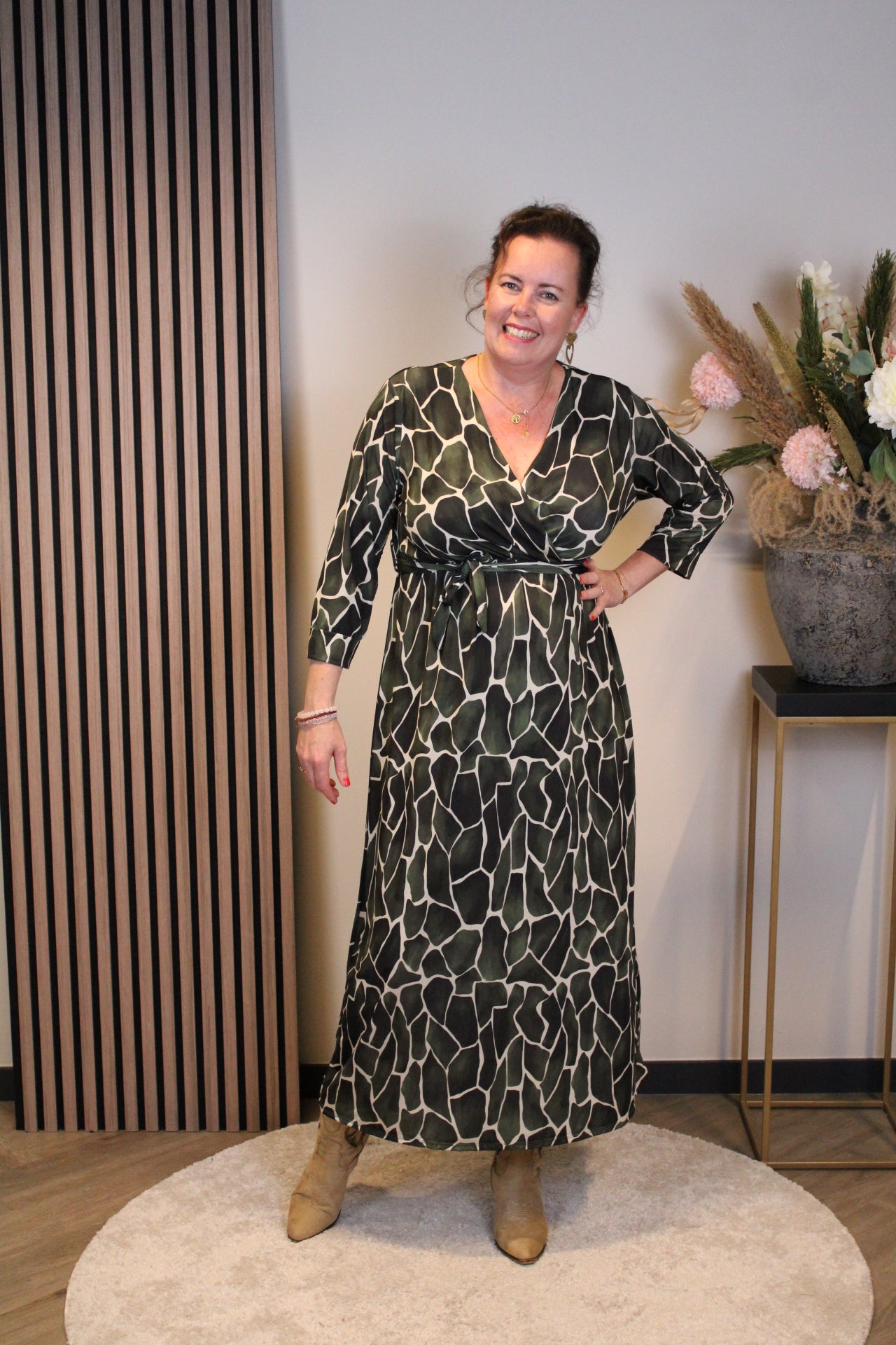 Leona | Grünes Kleid mit langen Ärmeln, Größe 46 bis 50