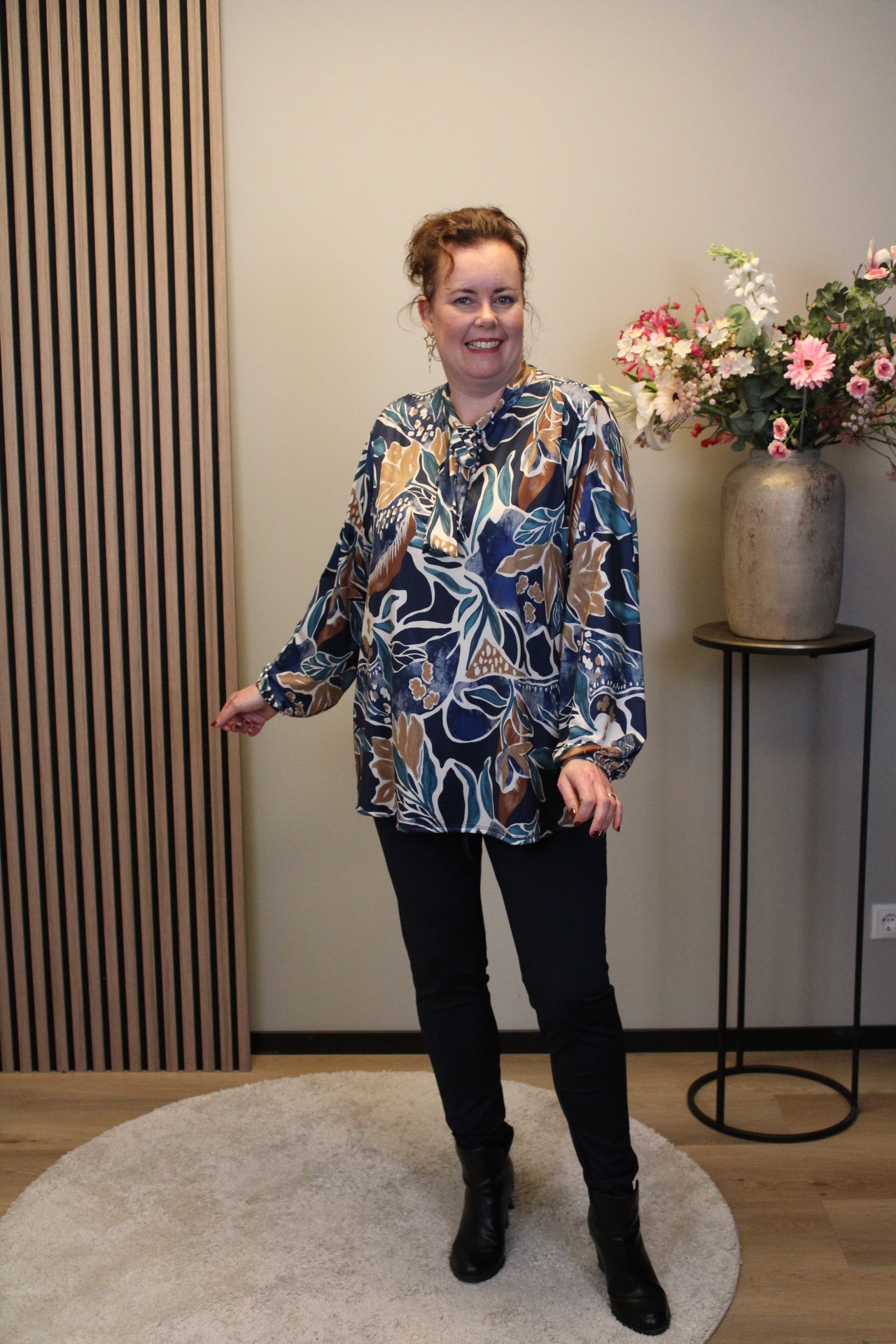 Dora | Bluse schwarz Langarm 52 bis 58