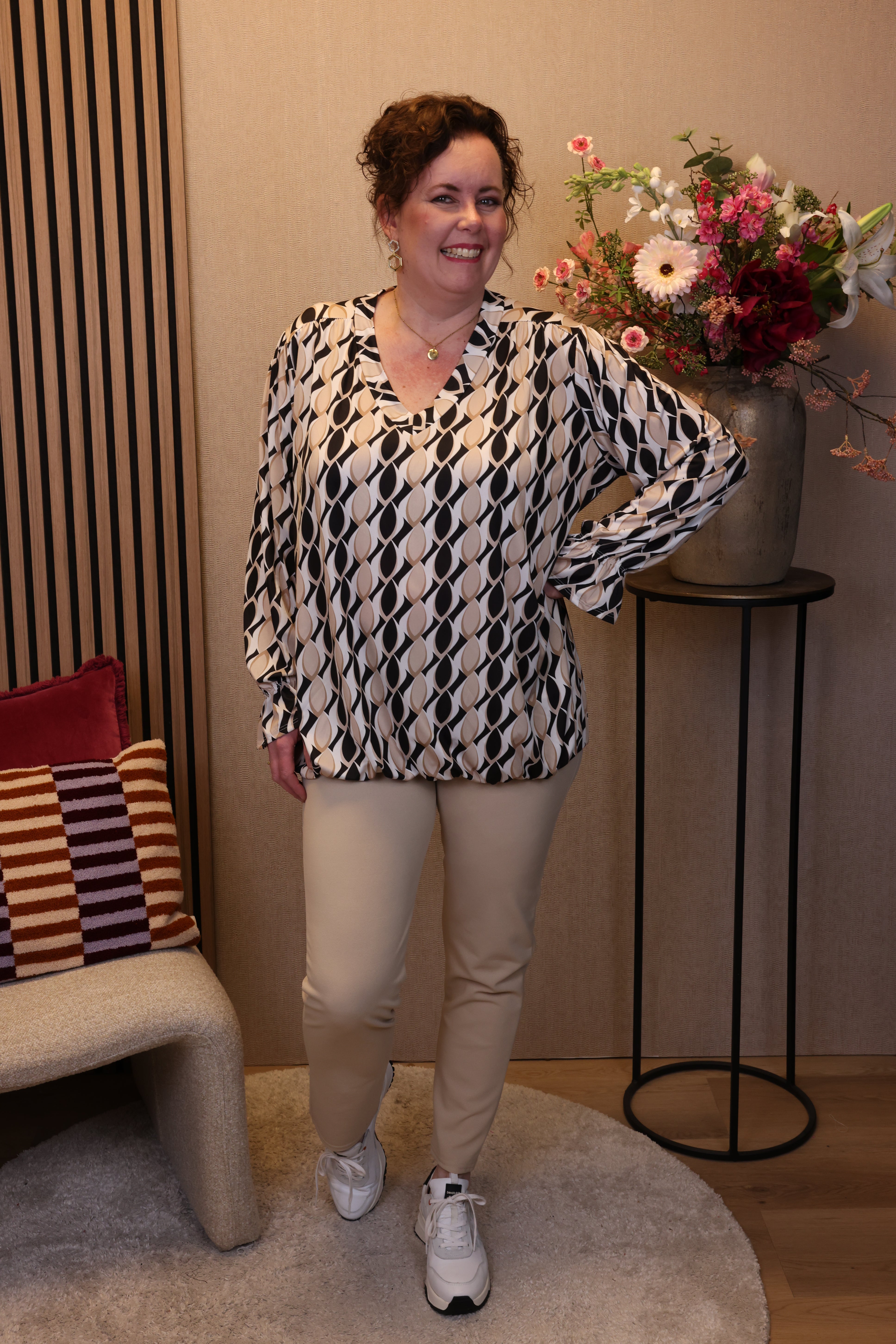 Dora | Bluse schwarz Langarm 52 bis 58