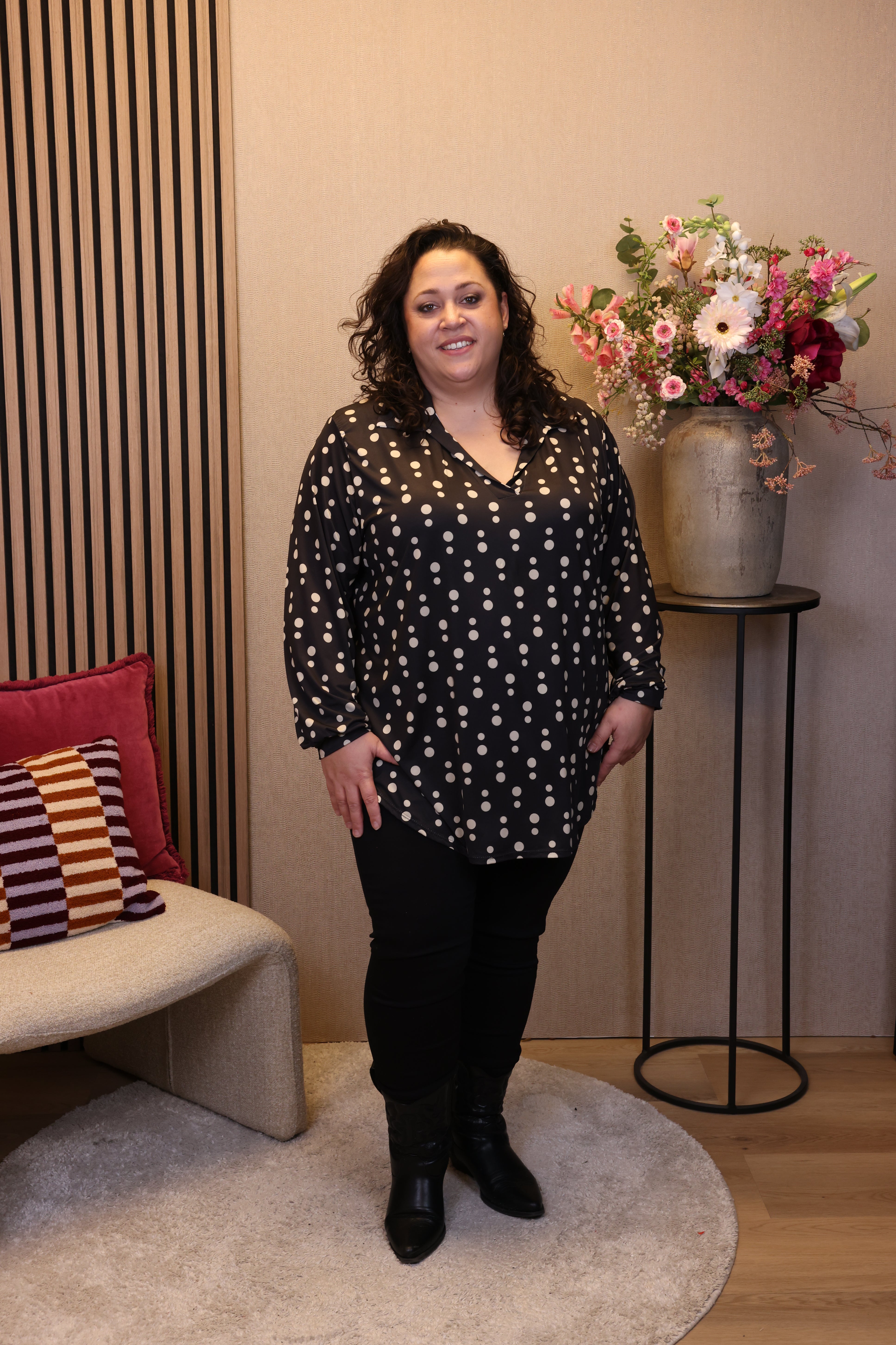 Dora | Bluse schwarz Langarm 52 bis 58