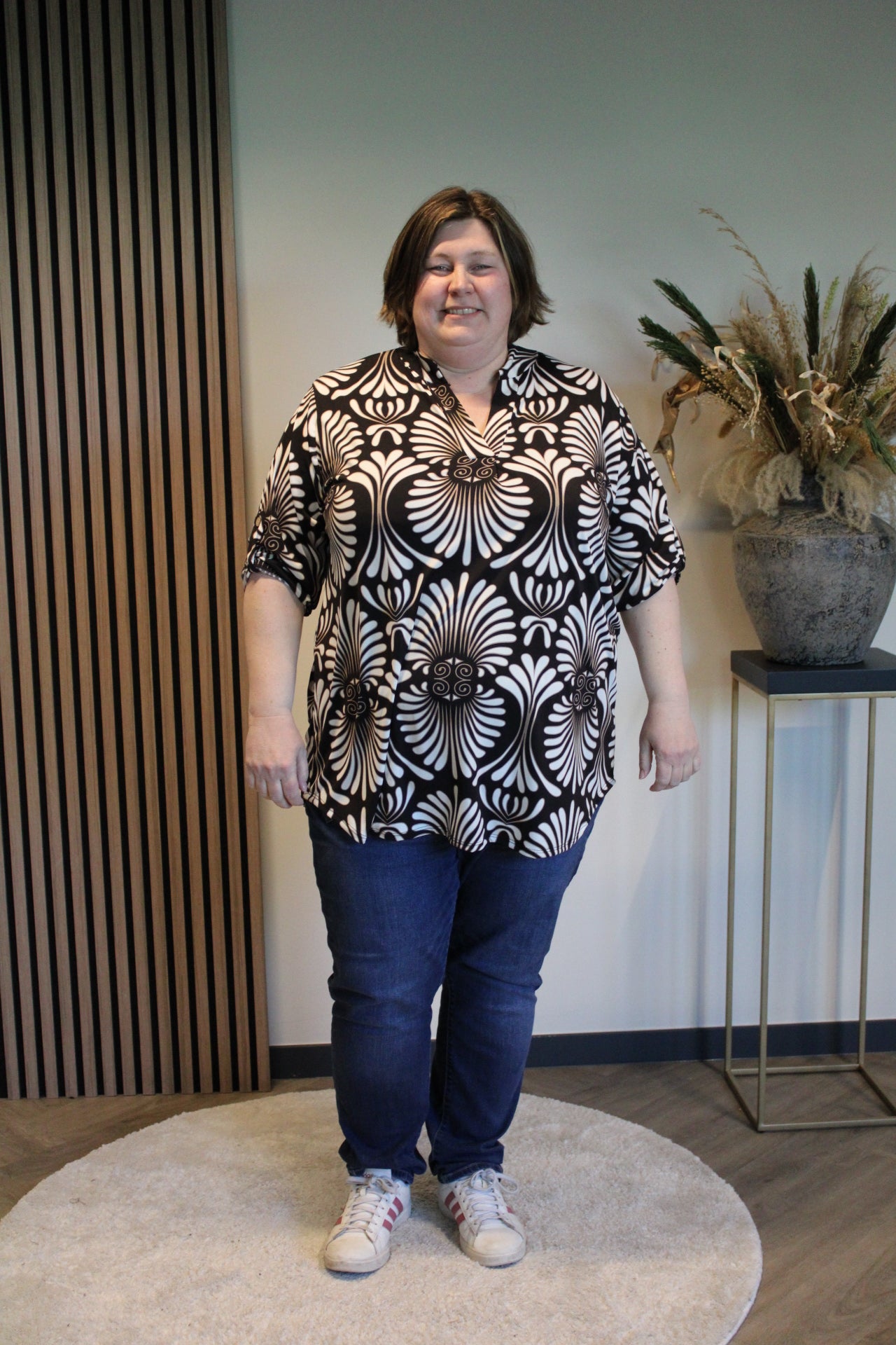 Dora | Bluse schwarz Langarm 52 bis 58