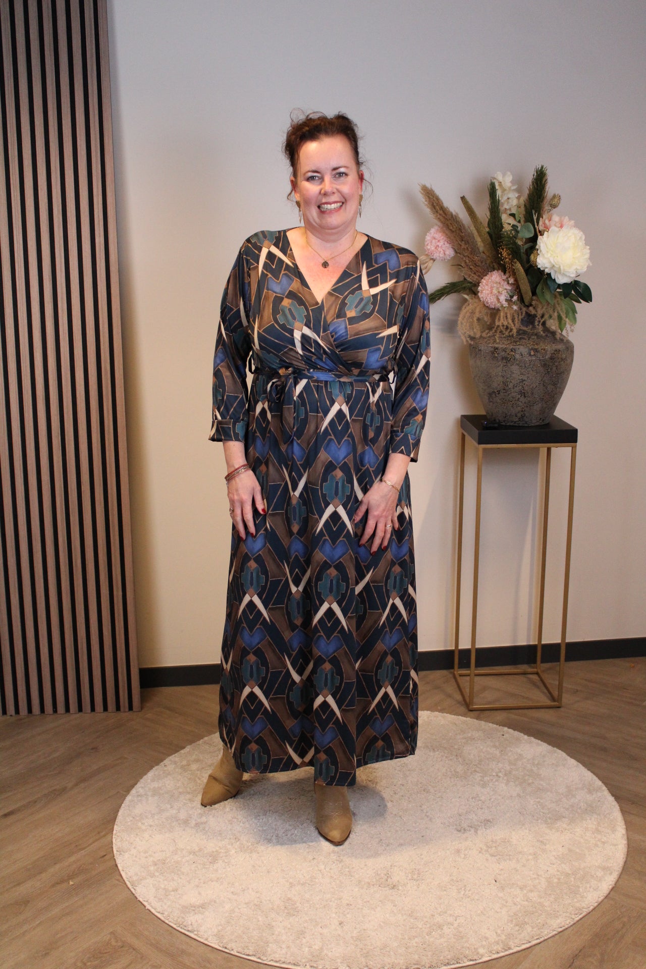 Marise | Braunes Kleid mit langen Ärmeln, Größe 38 bis 44