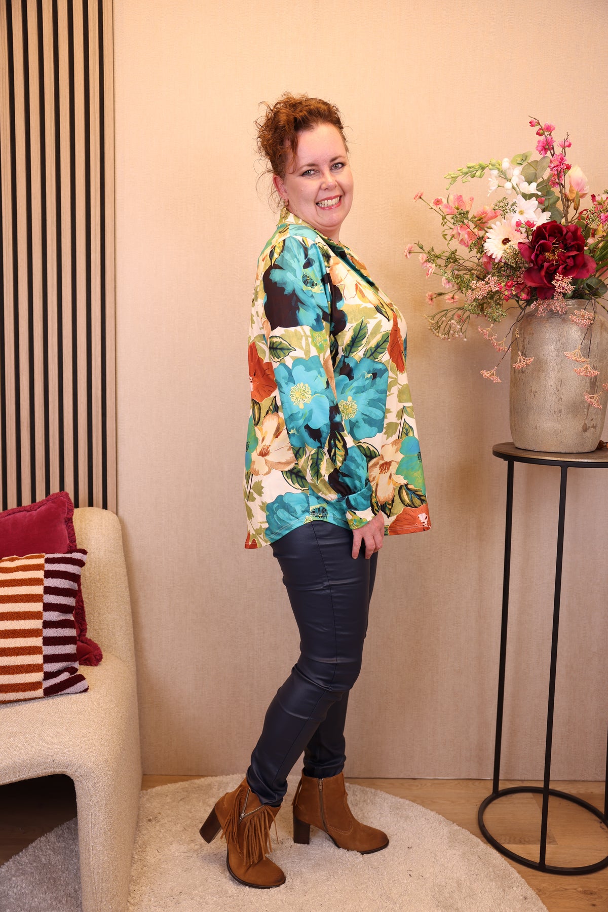 Jannie | Blouse beige met kraagje viscose 38 - 58