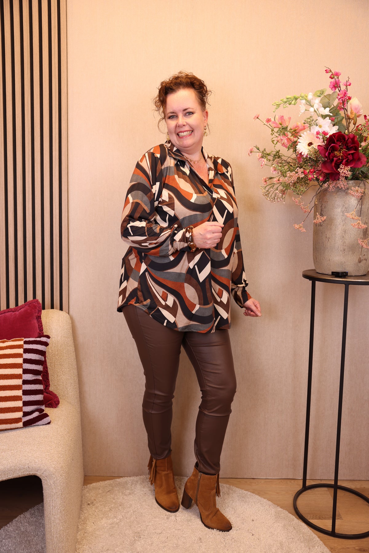Mieke | Blouse bruin met kraagje 38 - 58
