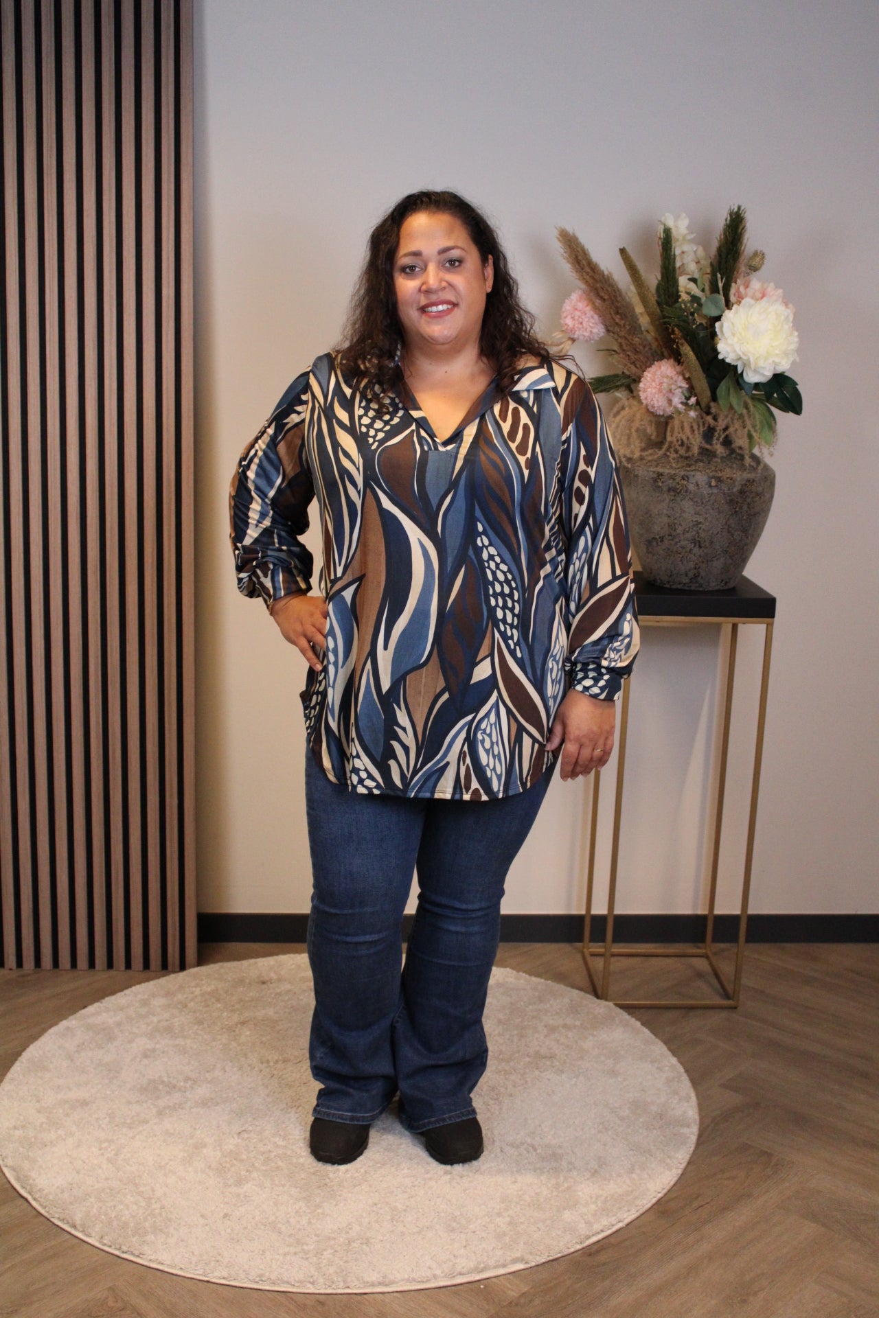 Mona | Bluse mit Kragen blau 48 bis 52