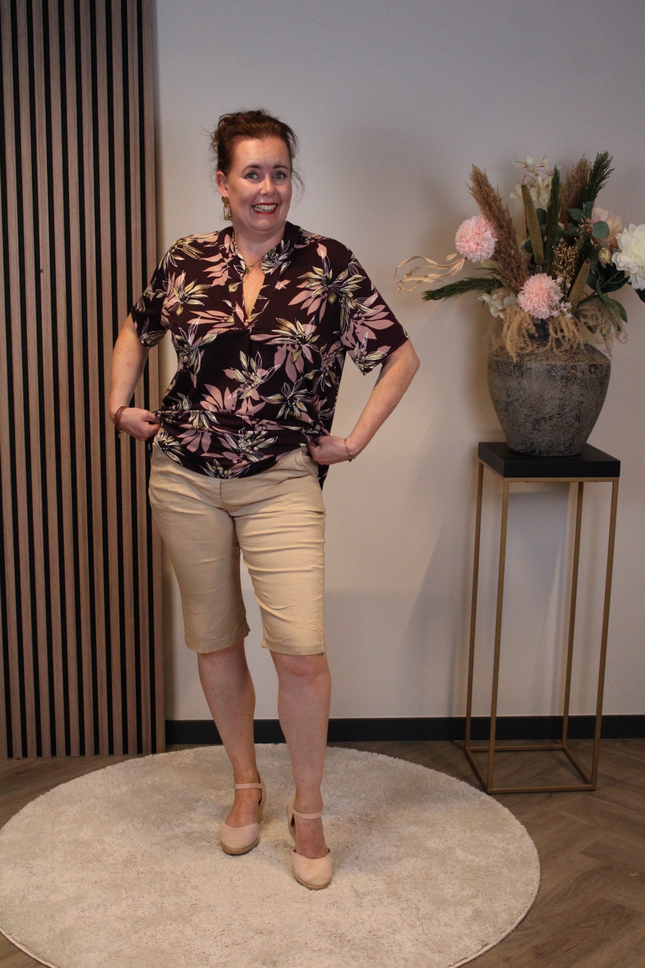 Indy | Kurze beige Hose 38 bis 48