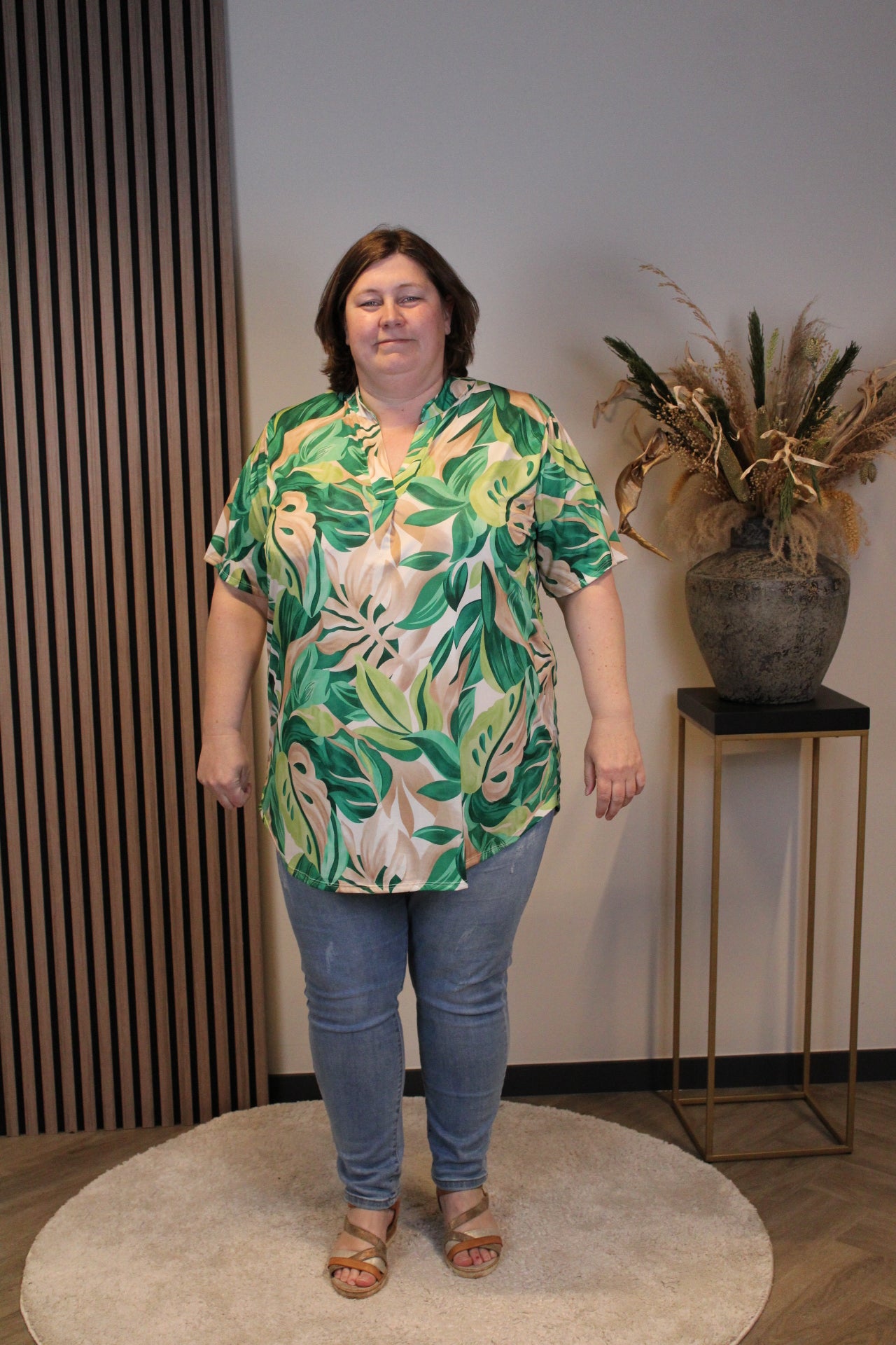 Chloe | Bluse grün kurze Ärmel 52 bis 58