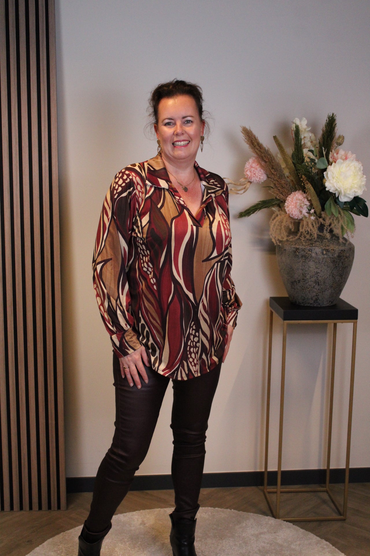 Mona | Blouse rood met kraagje 48 t/m 52