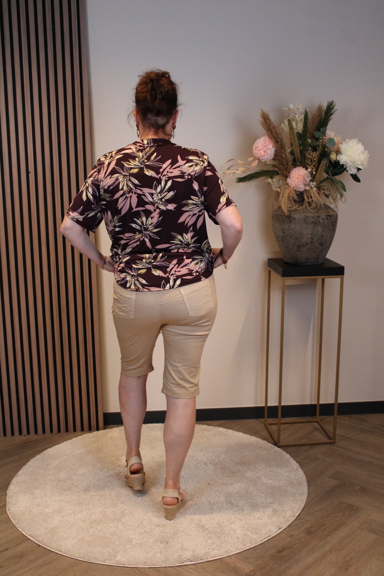 Indy | Kurze beige Hose 38 bis 48