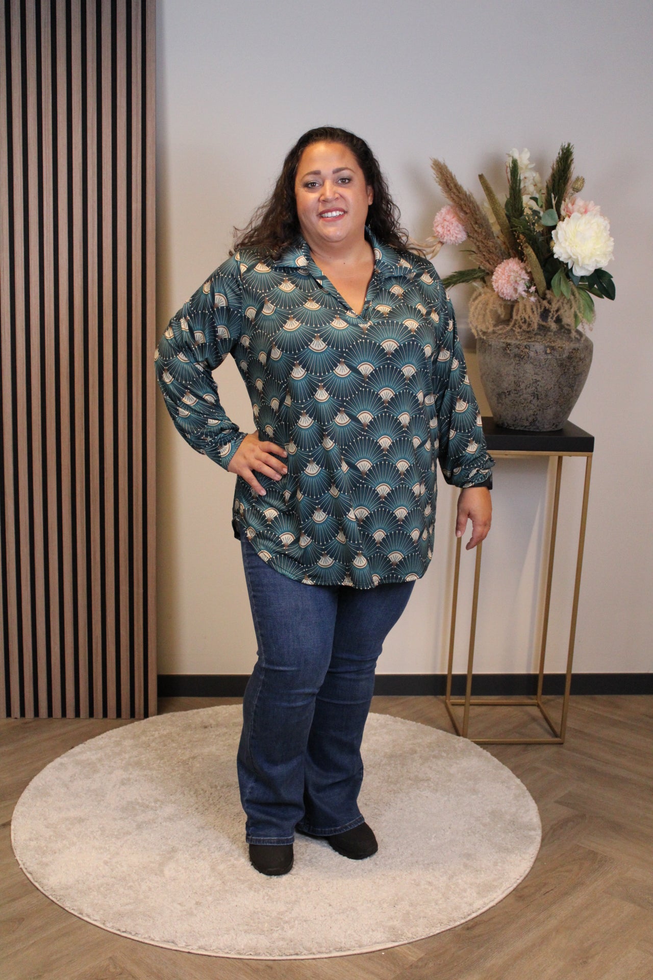 Cora | Aqua Bluse mit Kragen 48 bis 52