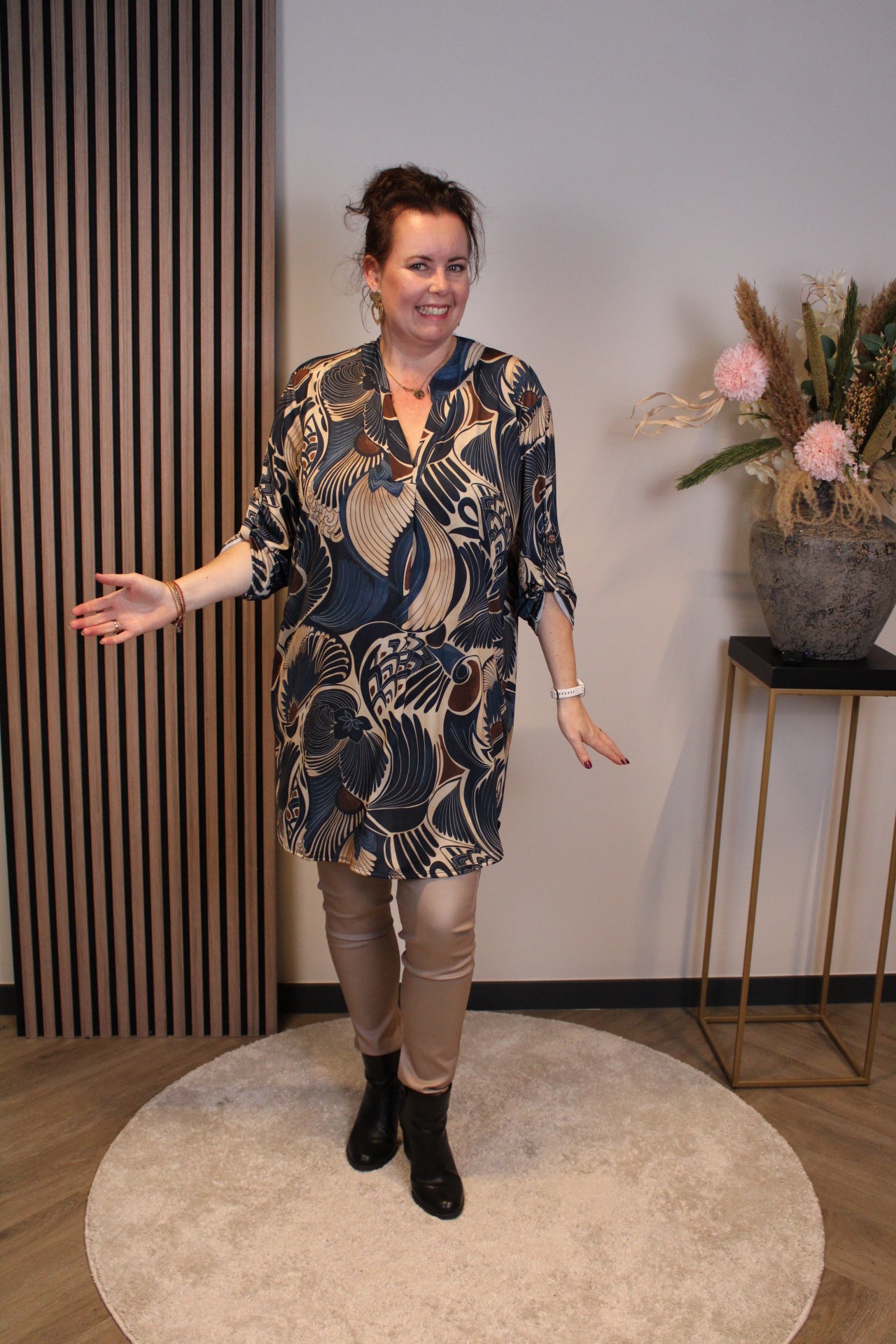 Lana | Blaue Bluse mit Kragen 38 bis 48