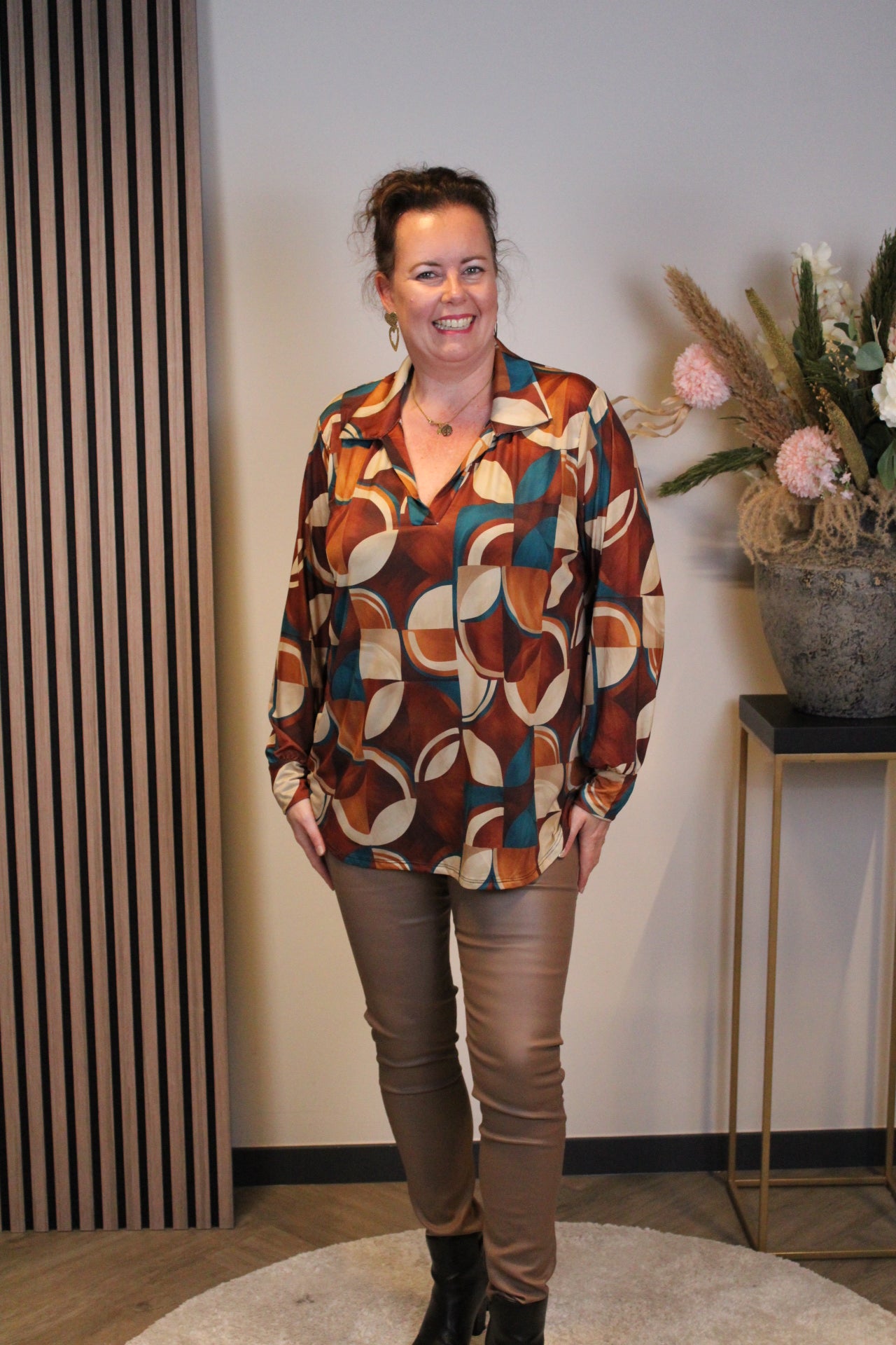 Lana | Blaue Bluse mit Kragen 38 bis 48