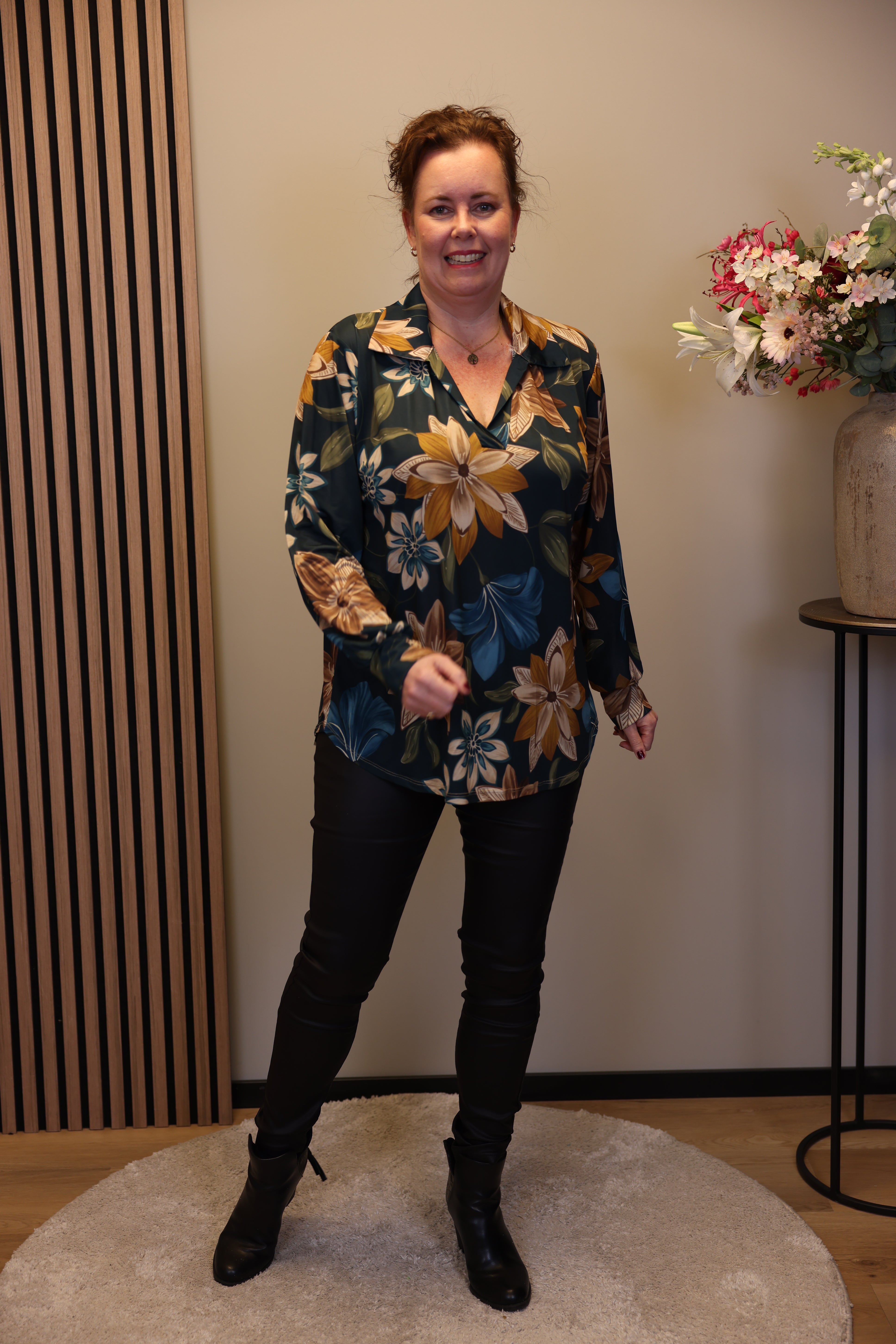 Dora | Bluse schwarz Langarm 52 bis 58