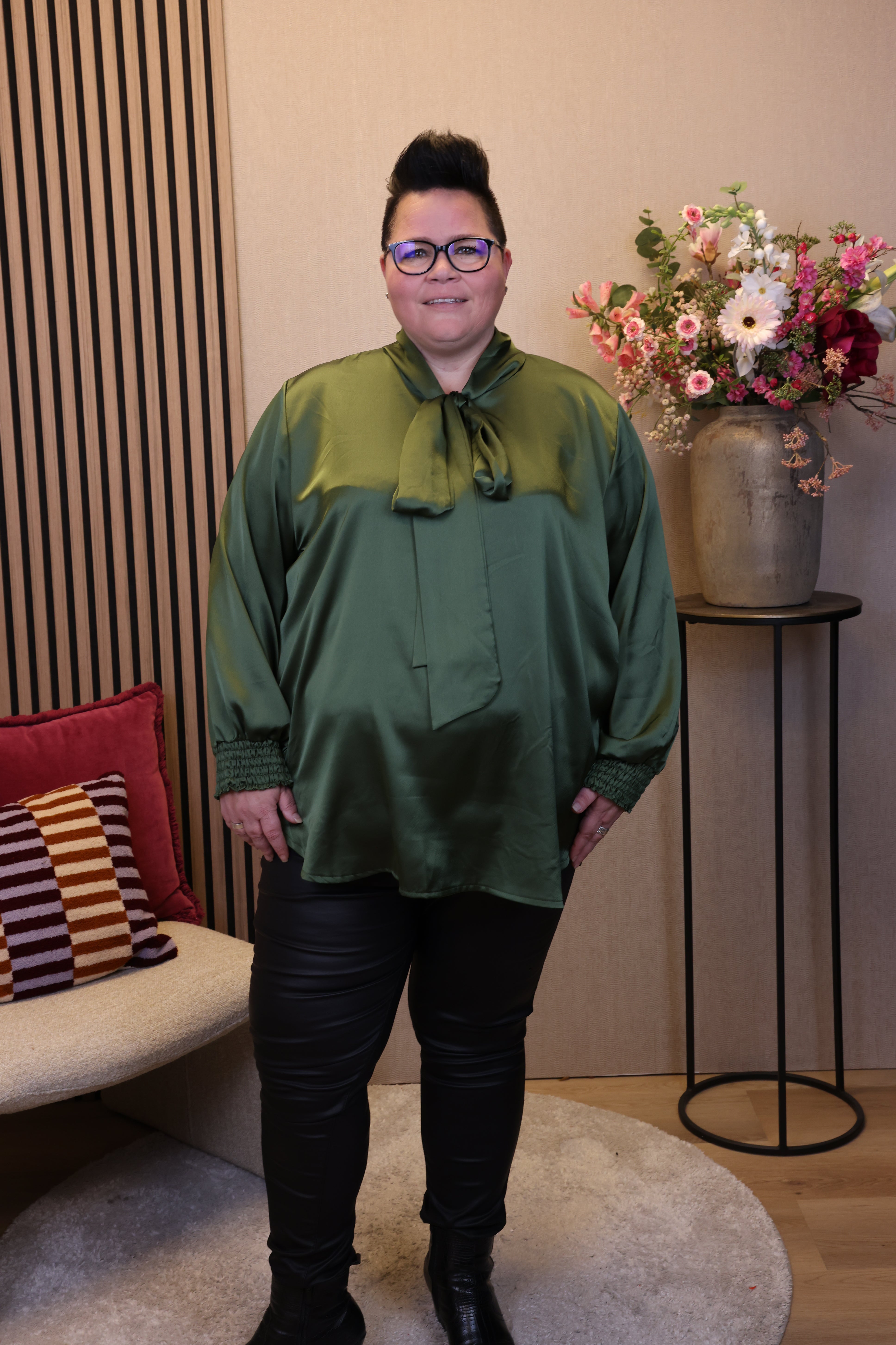 Dora | Bluse schwarz Langarm 52 bis 58