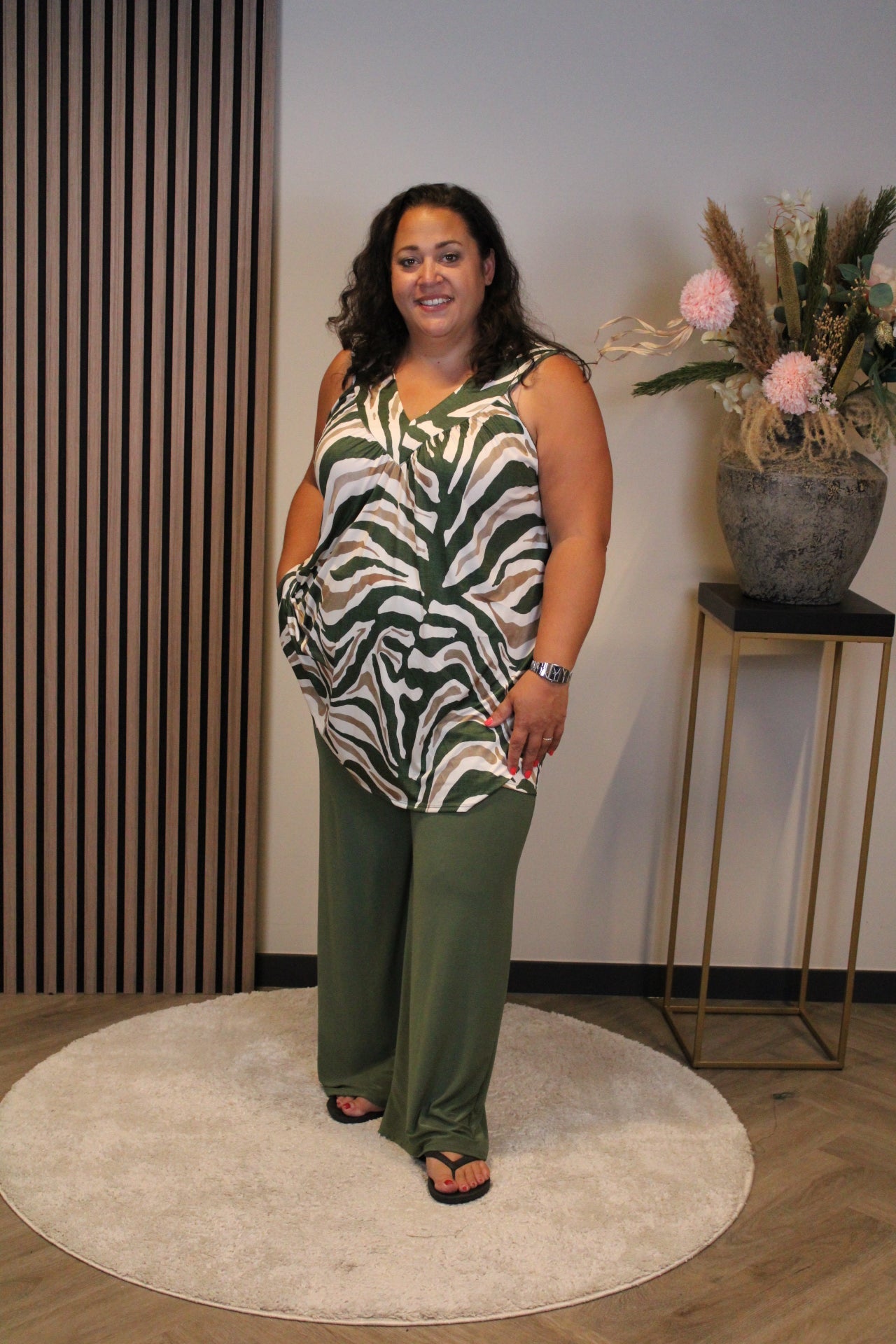 Rina | Top groen korte mouw 48 t/m 52