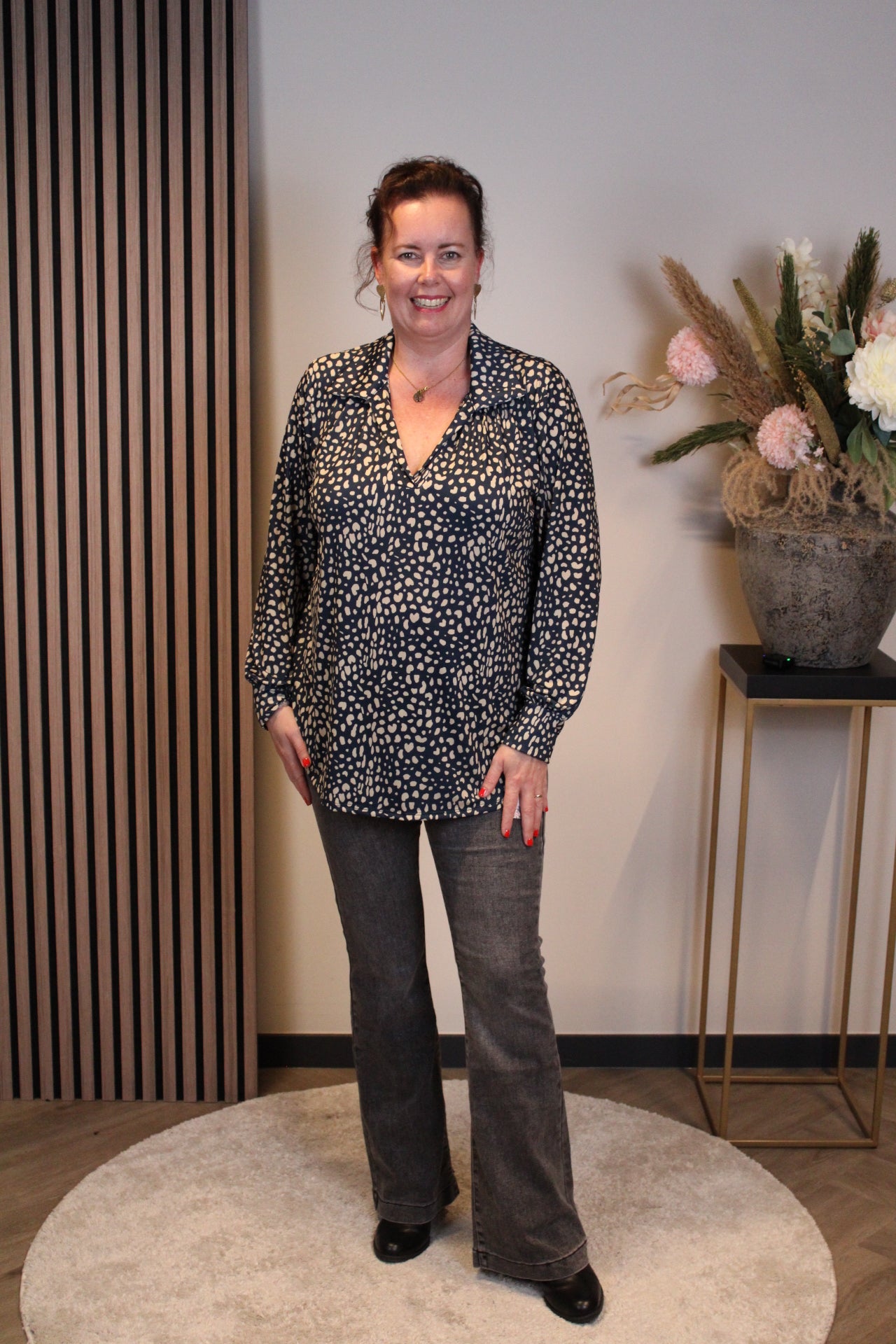 Fatima | Blaue Bluse mit Kragen 38 bis 48