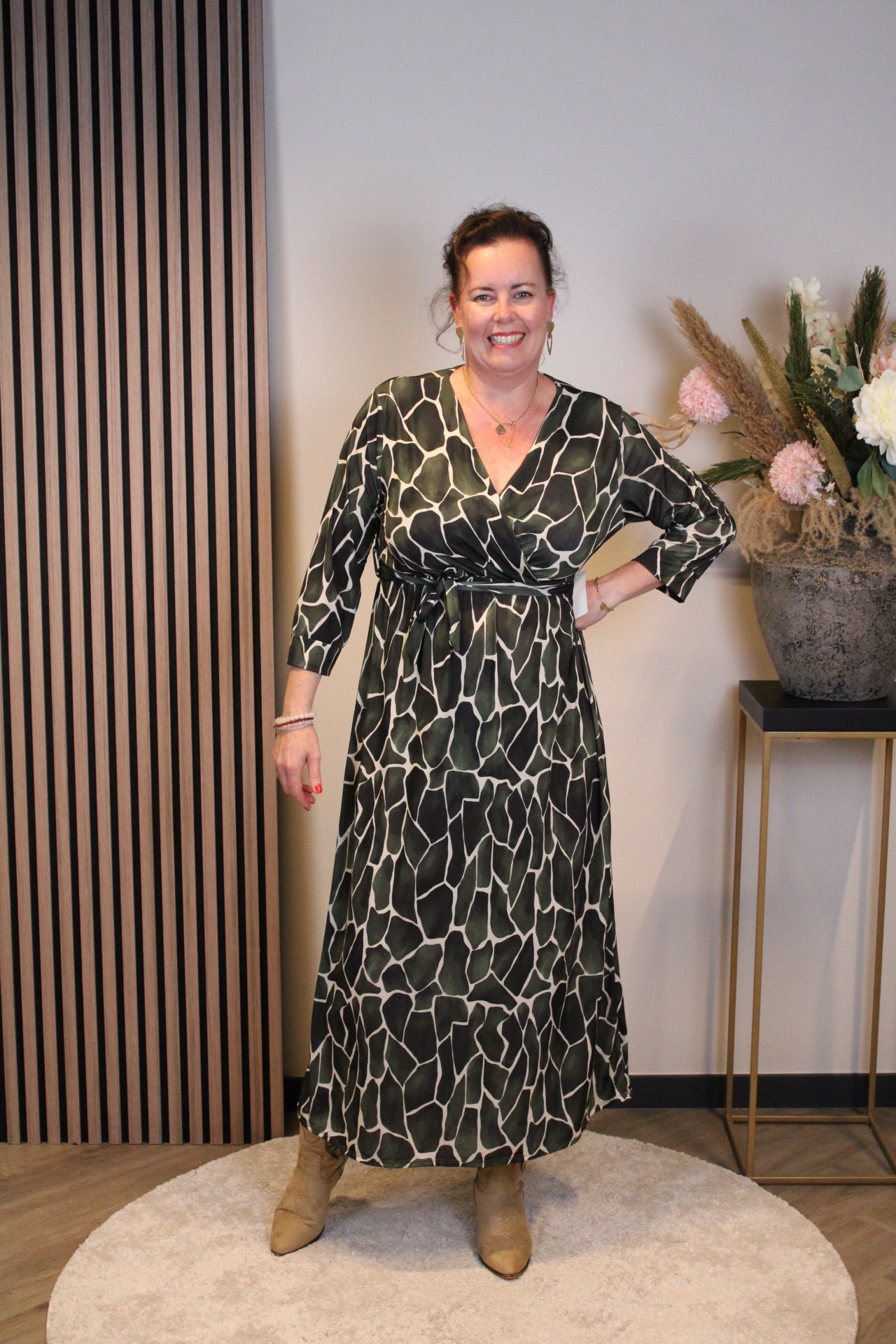 Leona | Grünes Kleid mit langen Ärmeln, Größe 46 bis 50
