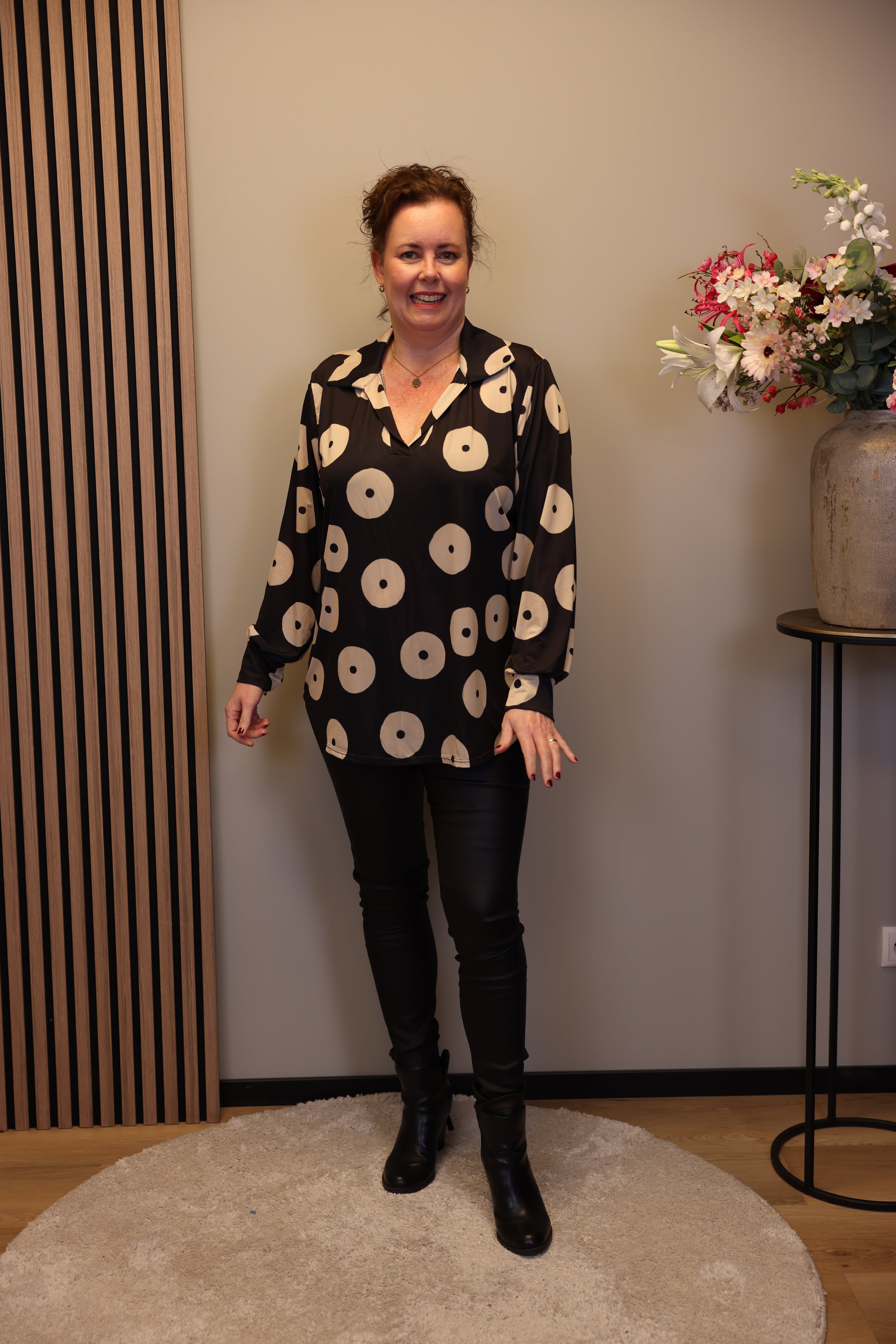 Dora | Bluse schwarz Langarm 52 bis 58