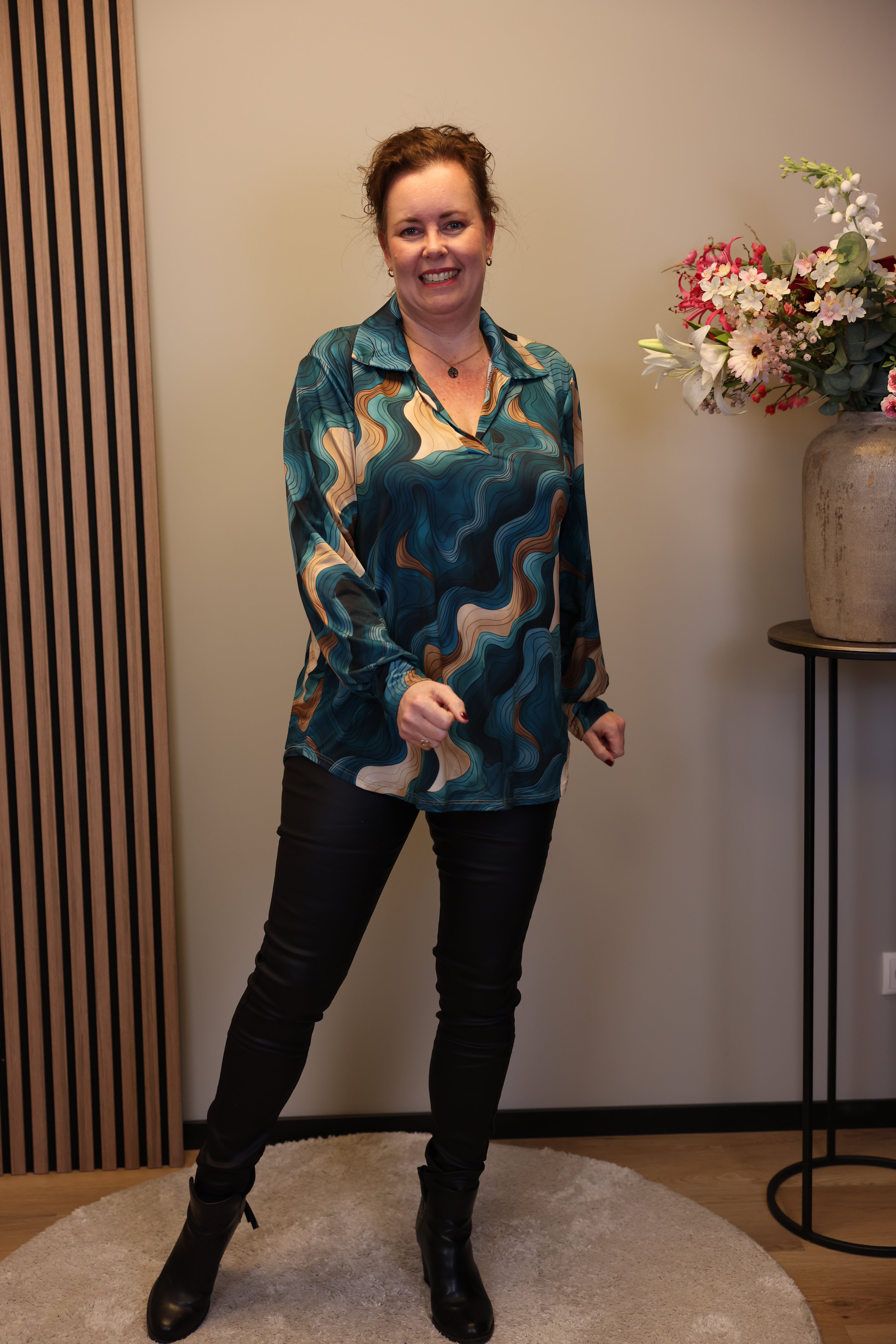 Verona | Bluse mit Kragen blau 48 bis 52