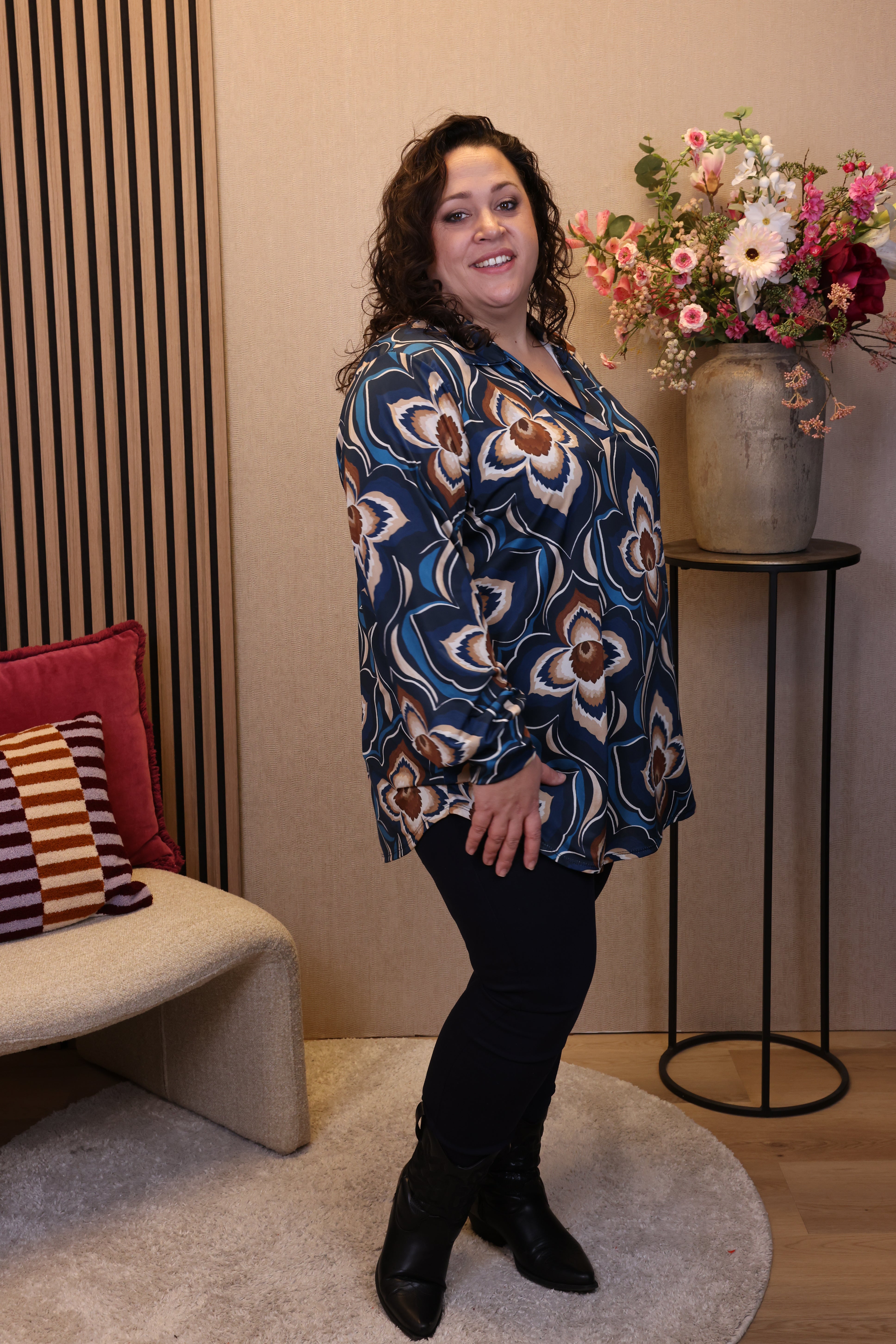 Dora | Bluse schwarz Langarm 52 bis 58