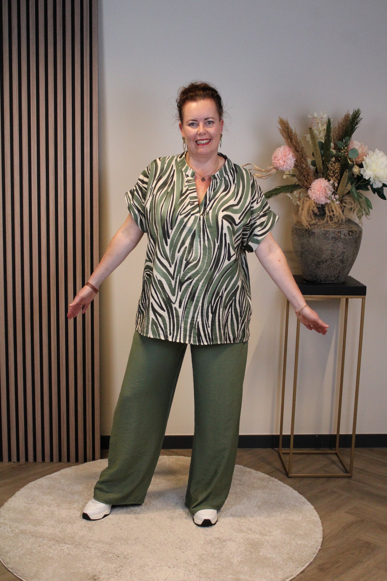 Dora | Bluse schwarz Langarm 52 bis 58