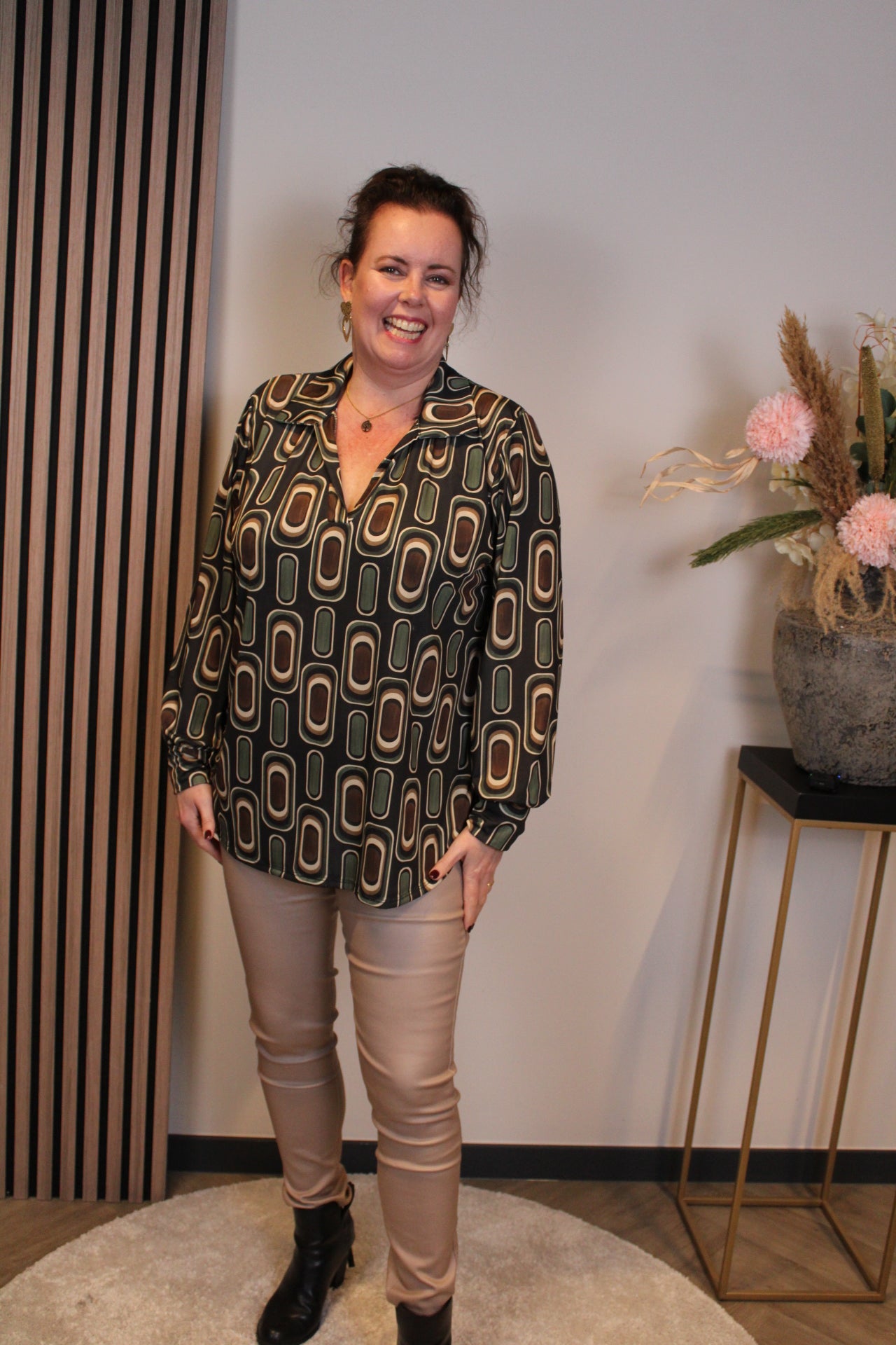 Mona | Bluse mit Kragen grün 48 bis 52