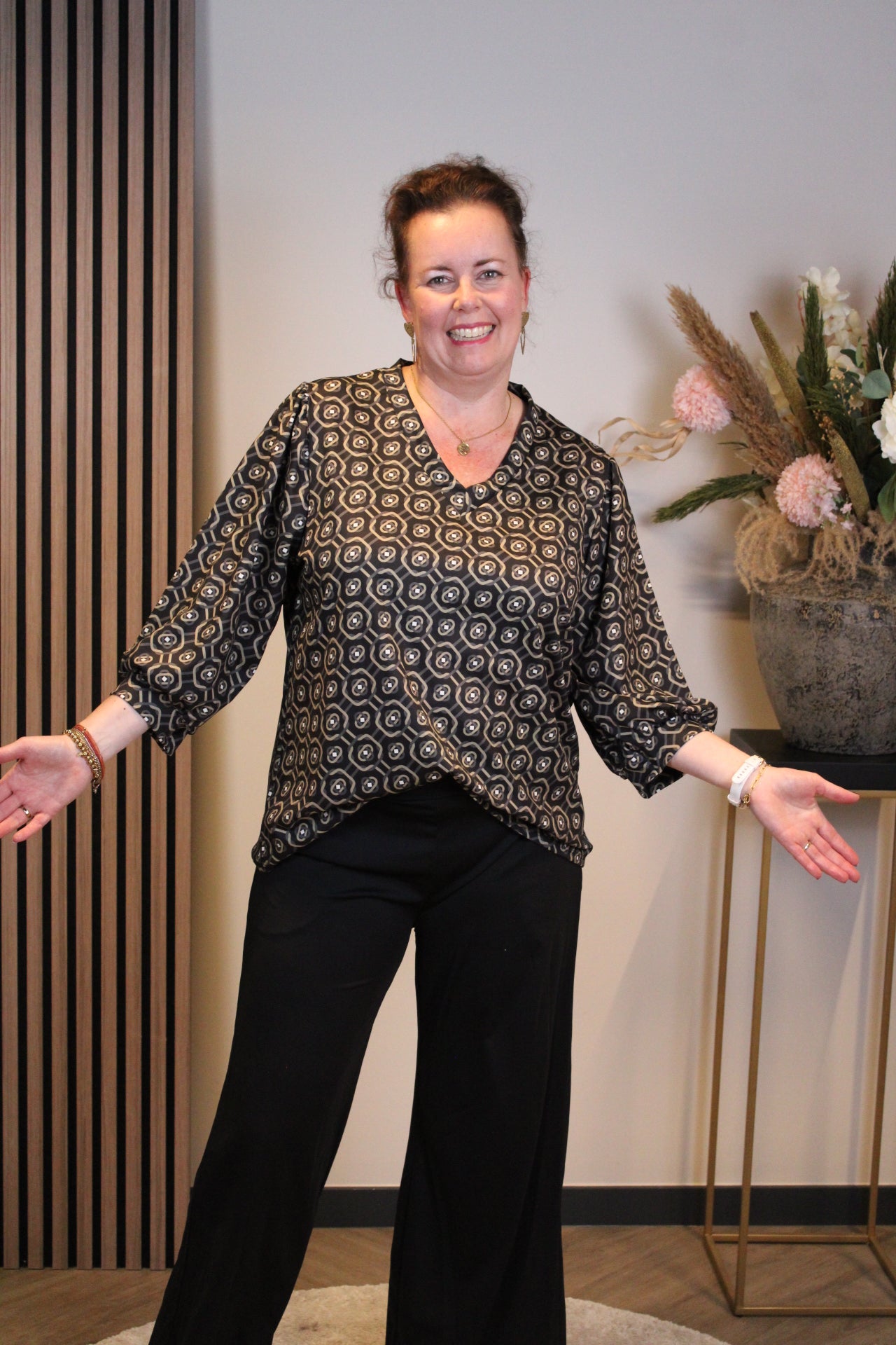 Dora | Bluse schwarz Langarm 52 bis 58