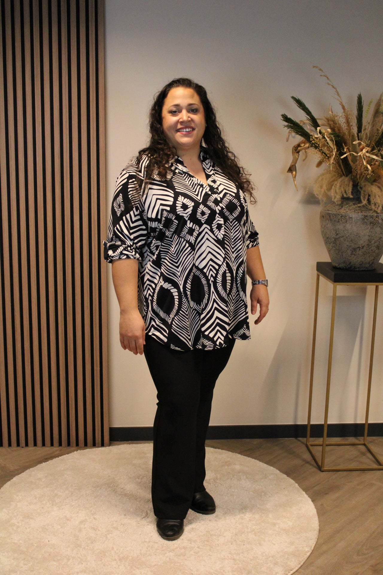 Merel | Bluse schwarz 48 bis 52