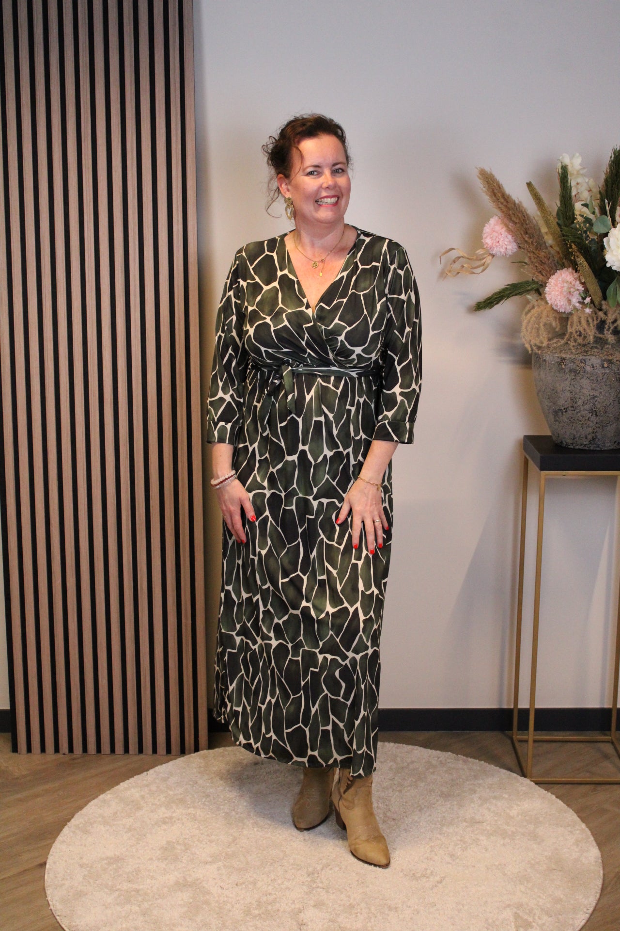 Leona | Grünes Kleid mit langen Ärmeln, Größe 46 bis 50