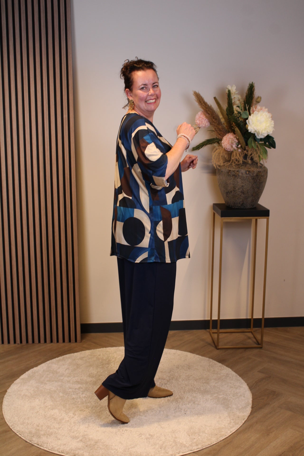 Dora | Bluse schwarz Langarm 52 bis 58