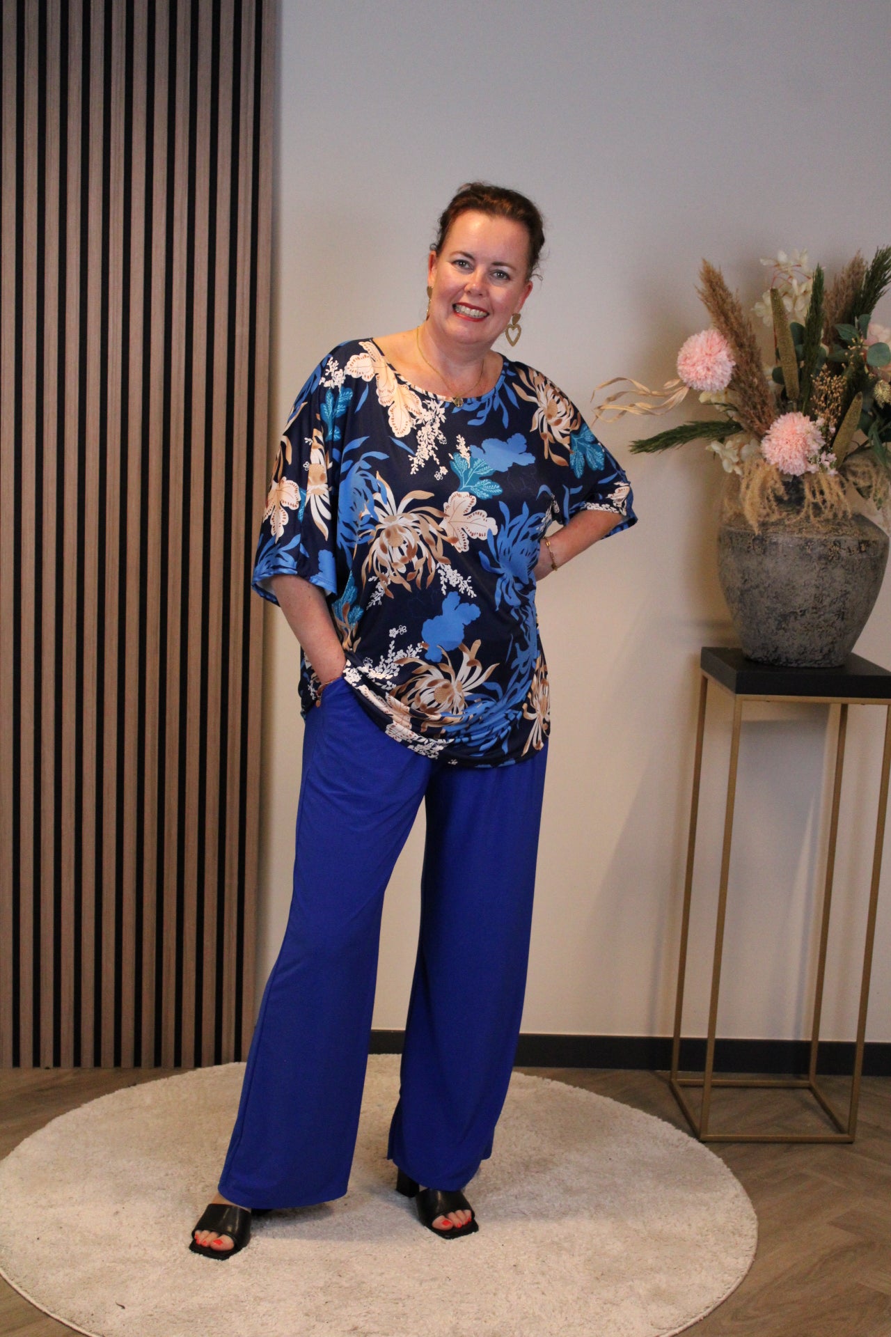 Ellen | Kobaltblaue Hose mit Taschen 38 bis 46