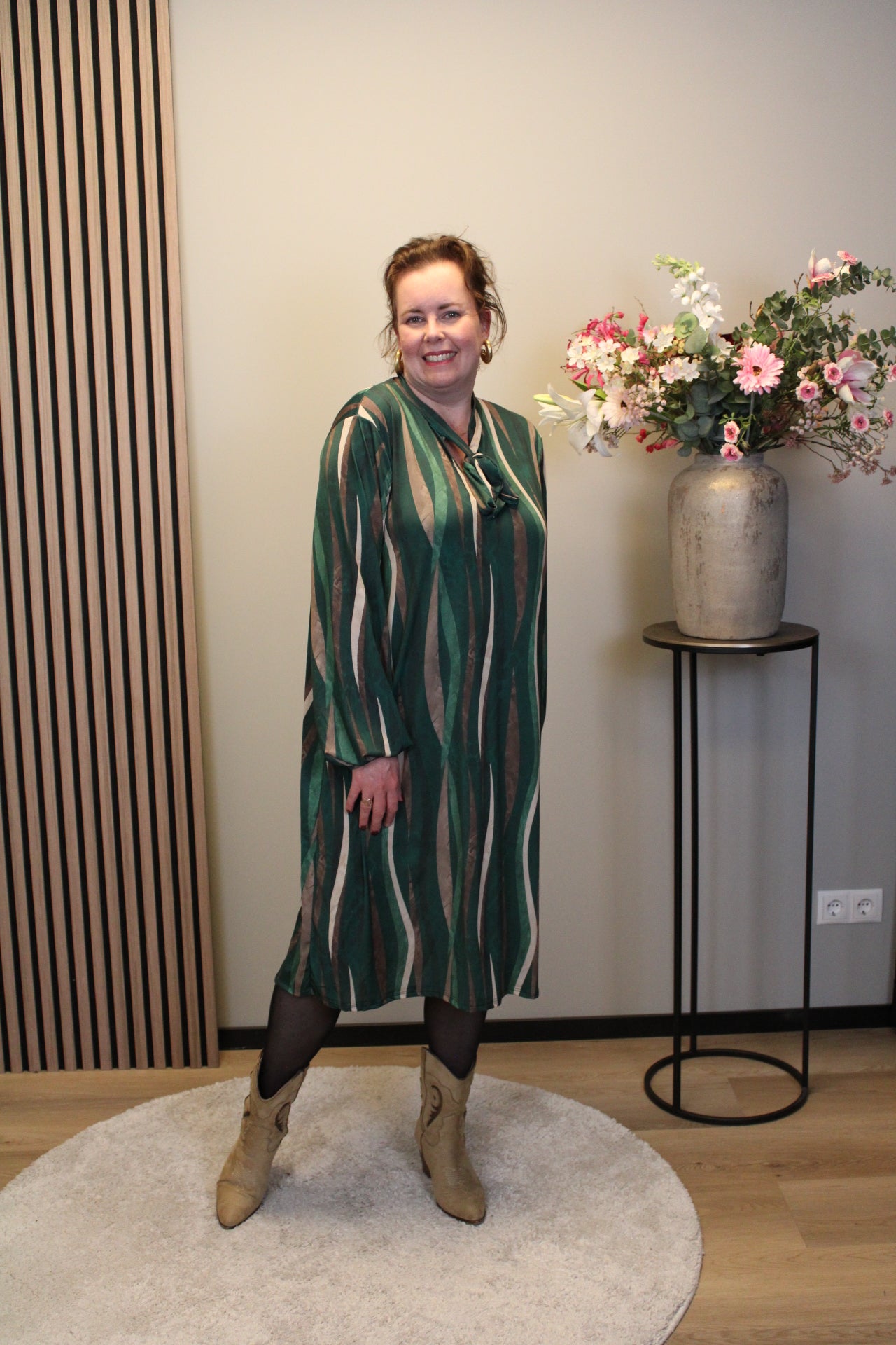 Christa | Grünes Kleid mit langen Ärmeln, Größe 38 bis 44