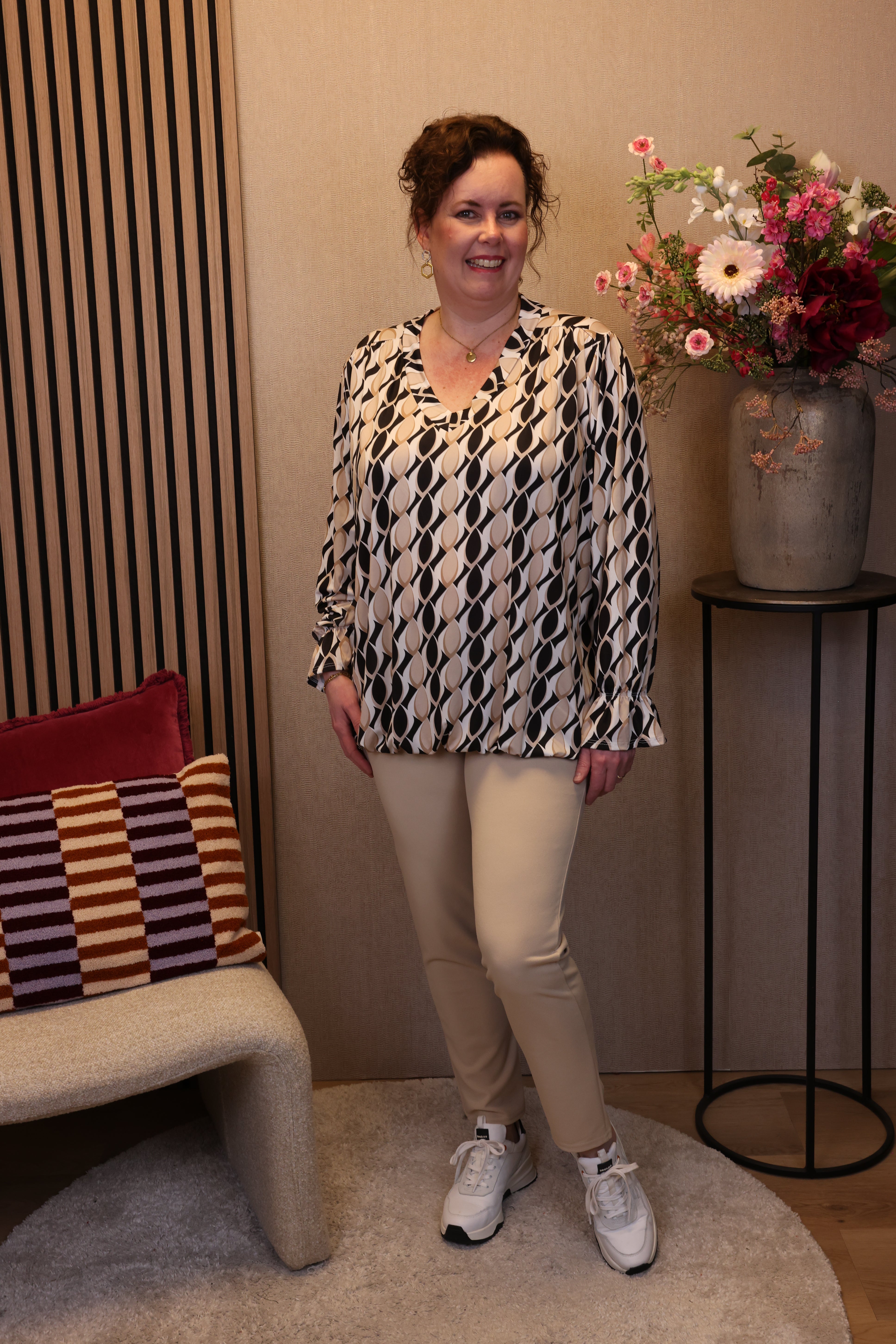Dora | Bluse schwarz Langarm 52 bis 58