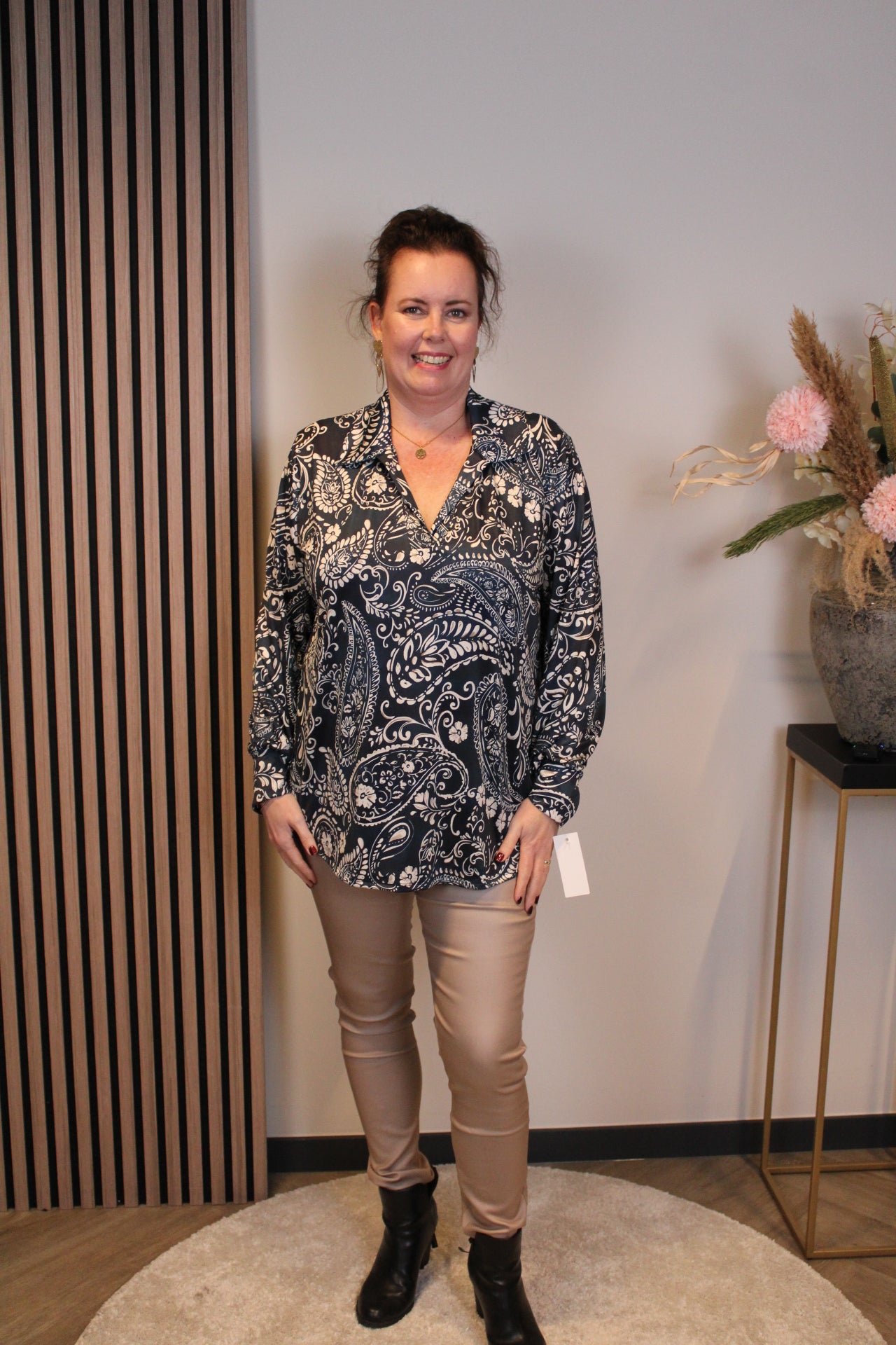 Verona | Bluse mit Kragen blau 48 bis 52