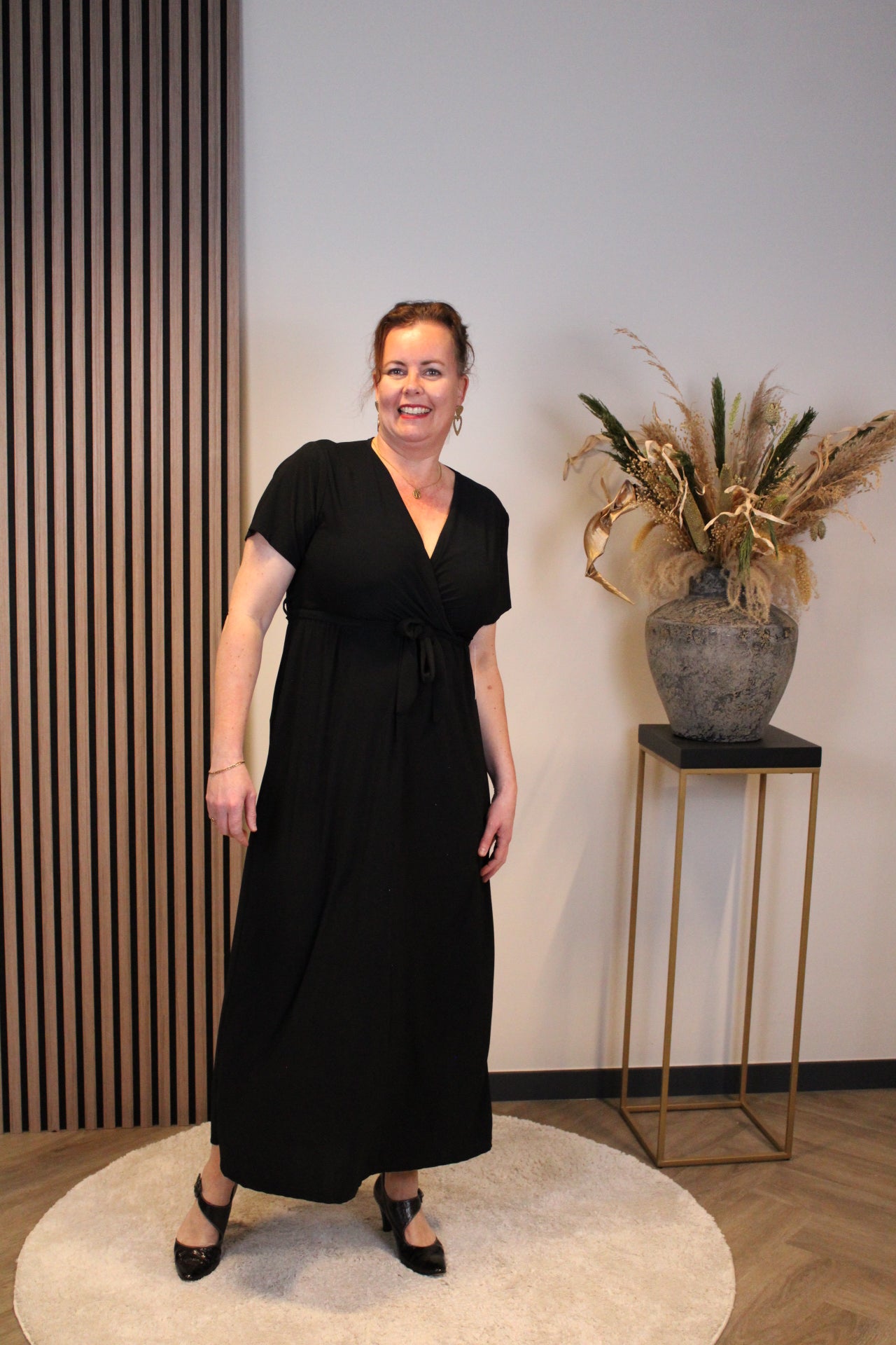 Mara | Schwarzes Kleid 38 bis 44