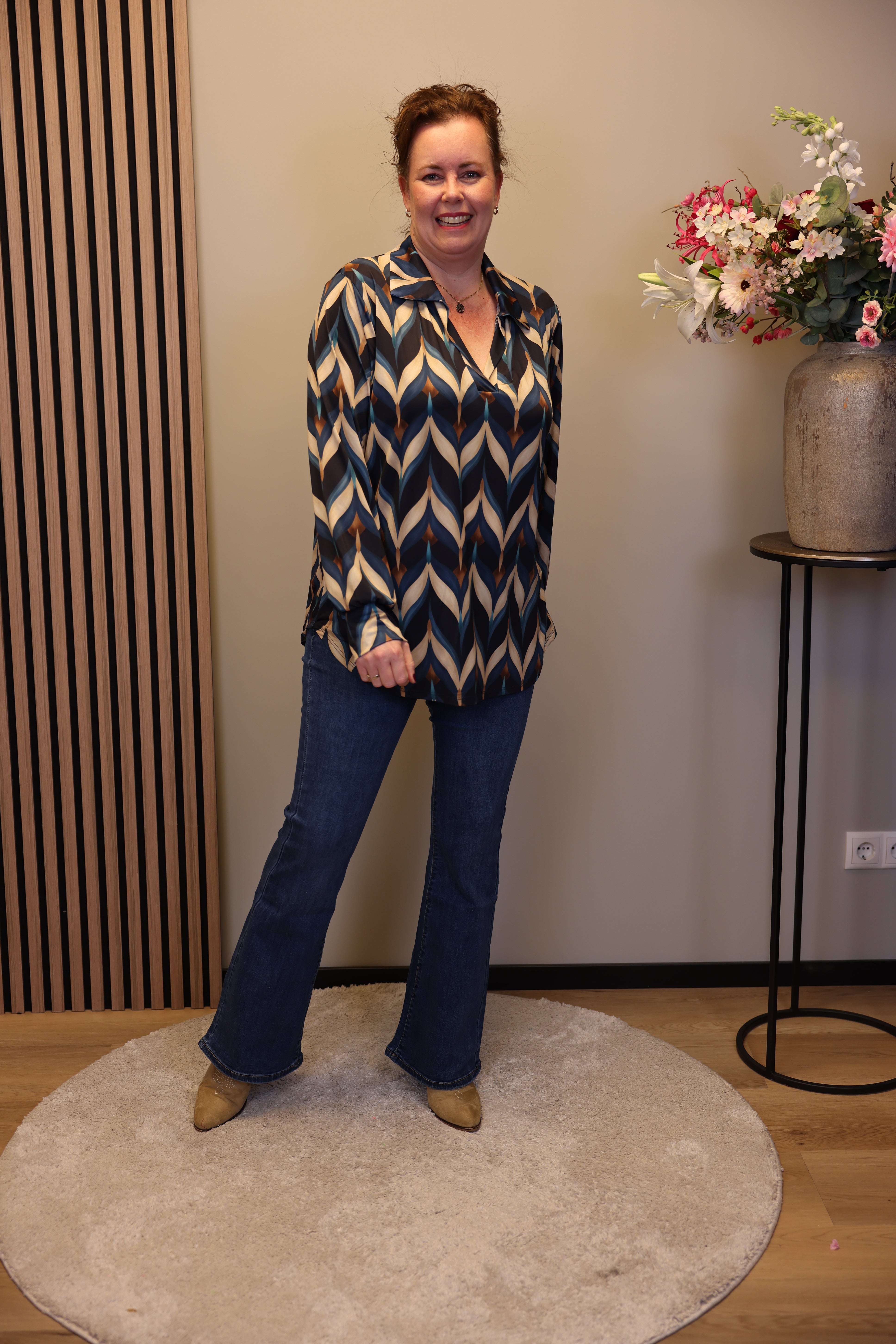 Verona | Bluse mit Kragen blau 48 bis 52