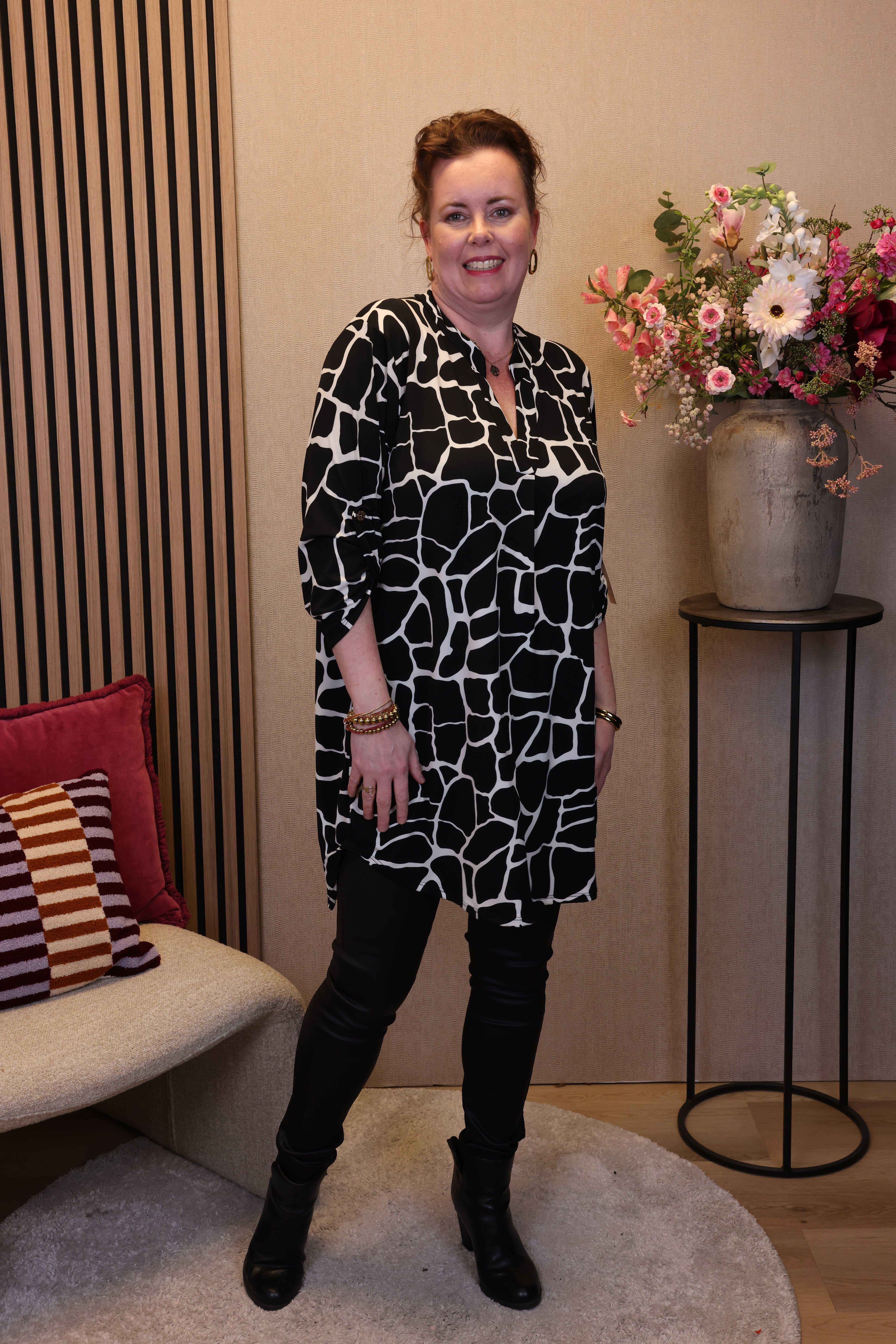 Dora | Bluse schwarz Langarm 52 bis 58