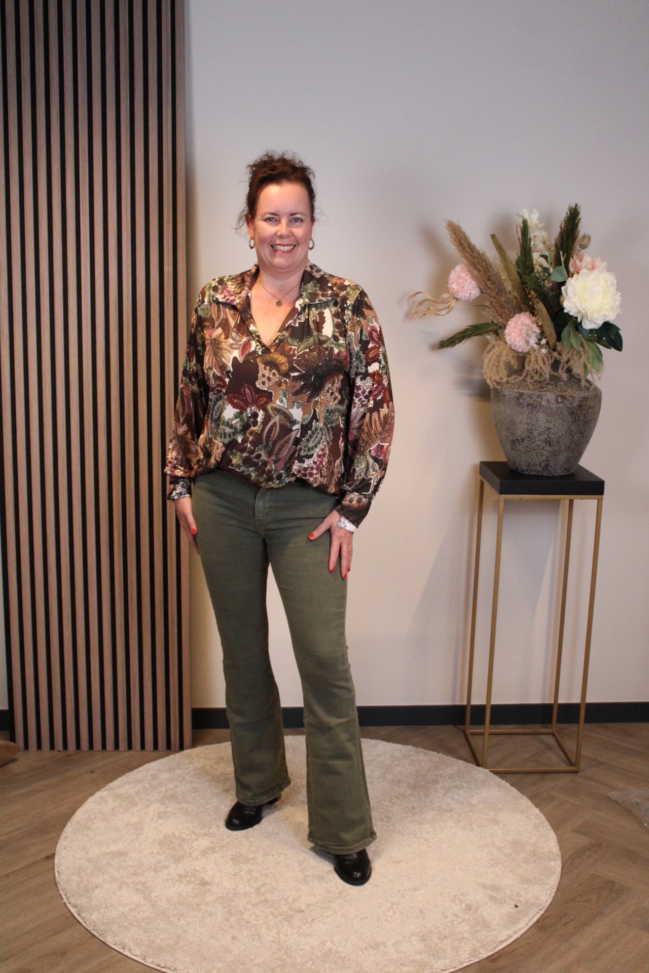 Anja khaki | Flared Jeans