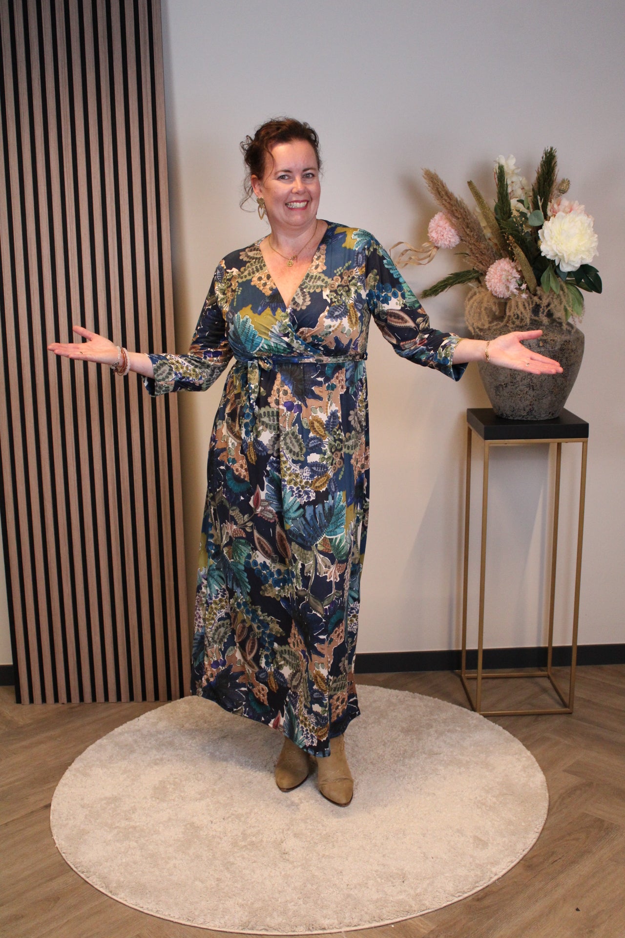 Christa | Blaues Kleid mit langen Ärmeln, Größe 38 bis 44