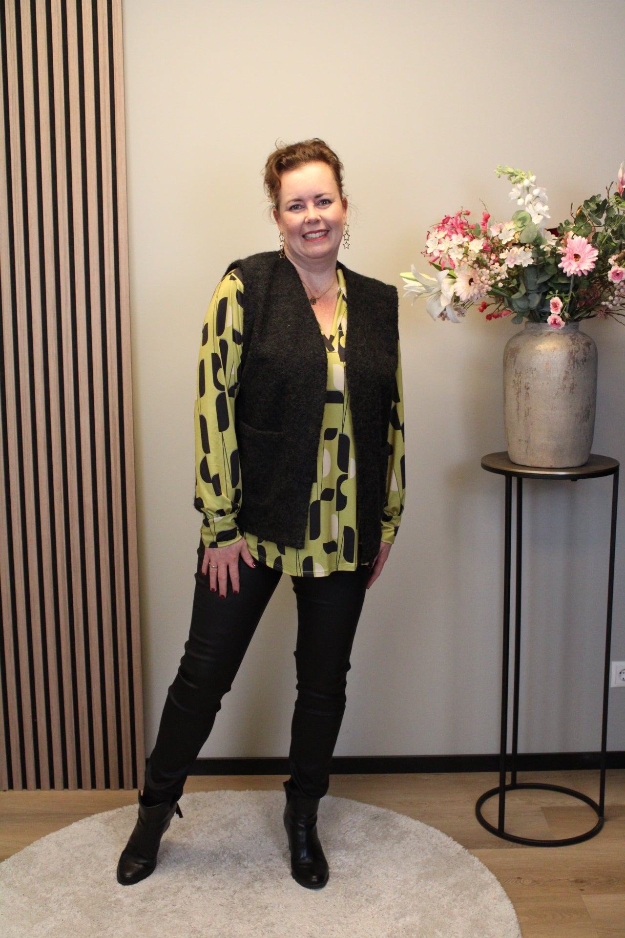 Mona | Grüne Bluse mit Kragen 38 bis 48