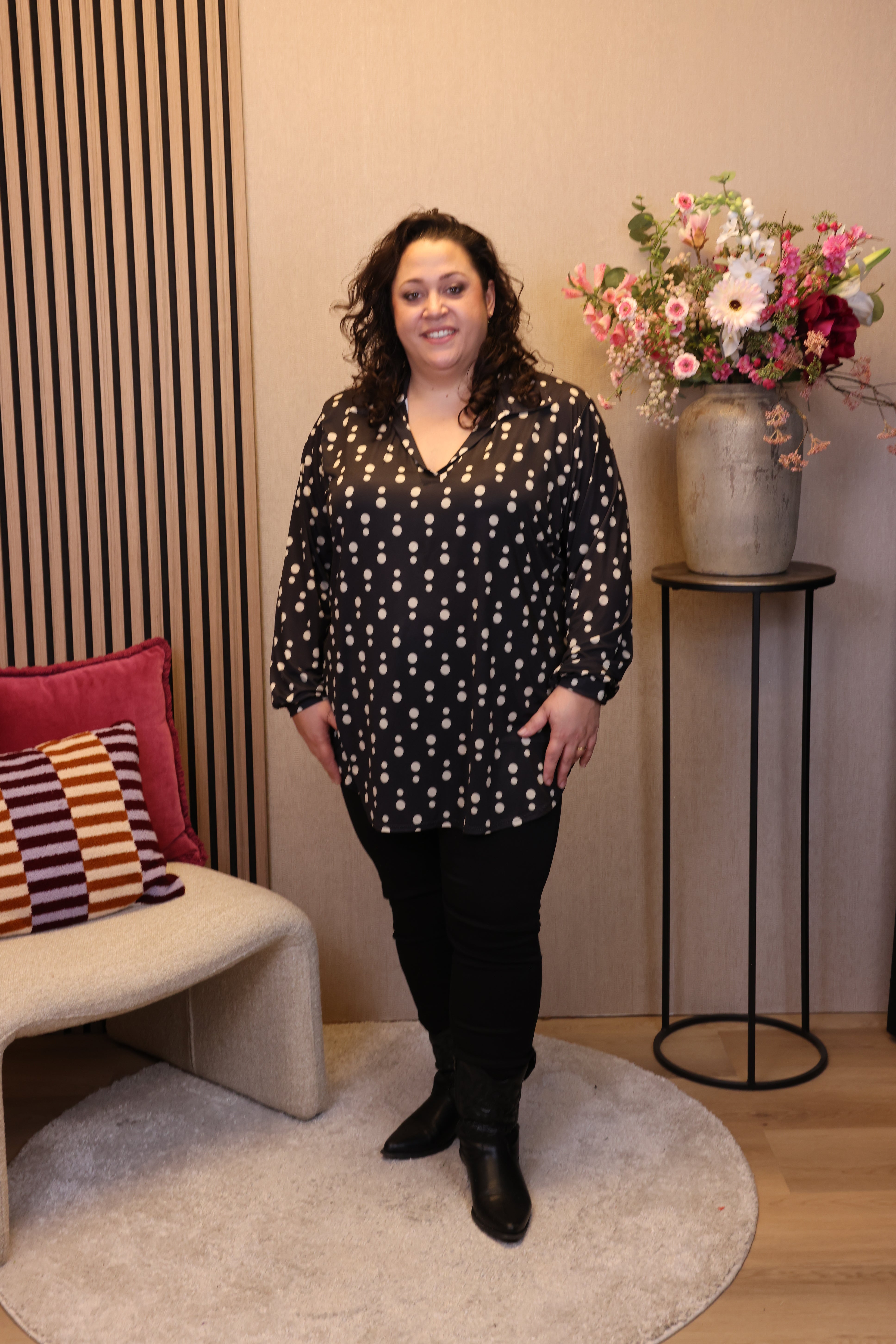 Dora | Bluse schwarz Langarm 52 bis 58
