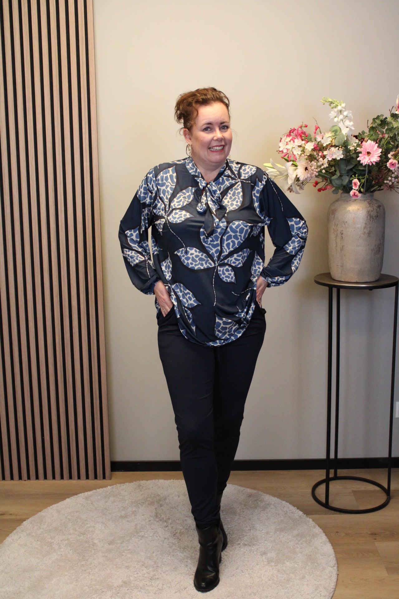 Dora | Bluse schwarz Langarm 52 bis 58