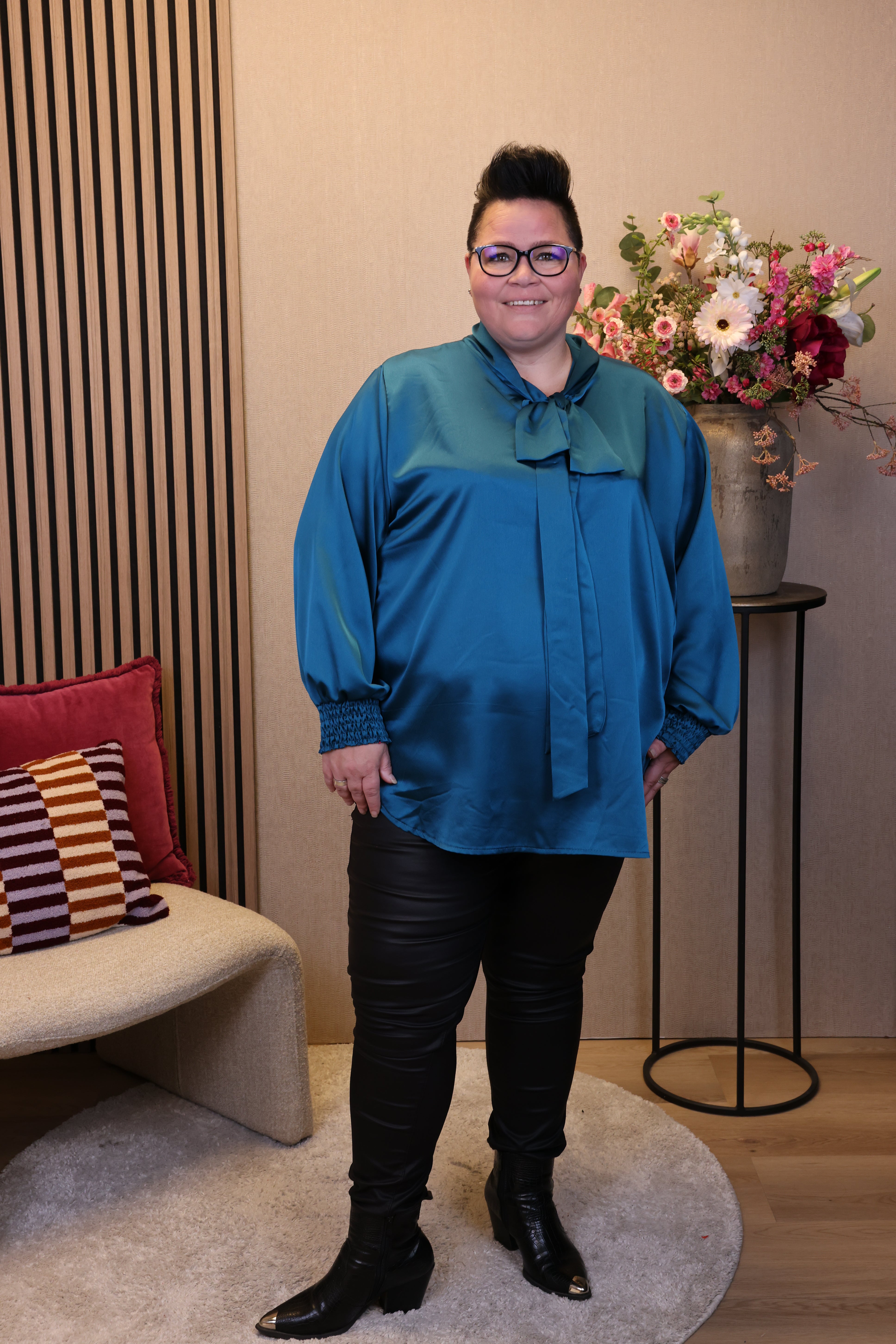 Dora | Bluse schwarz Langarm 52 bis 58